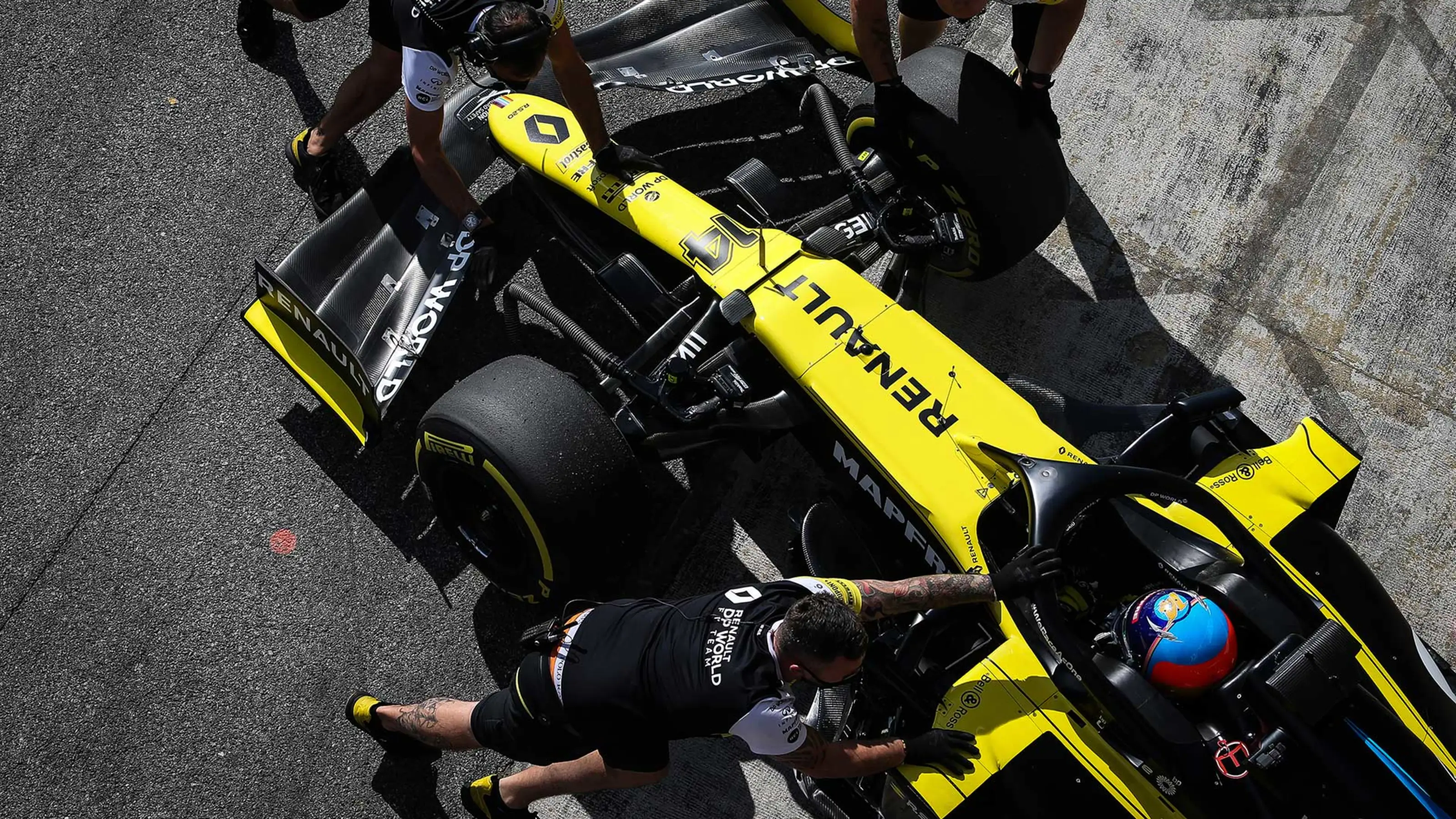 Fernando Alonso tests the R.S.20 at Barcelona on October 13