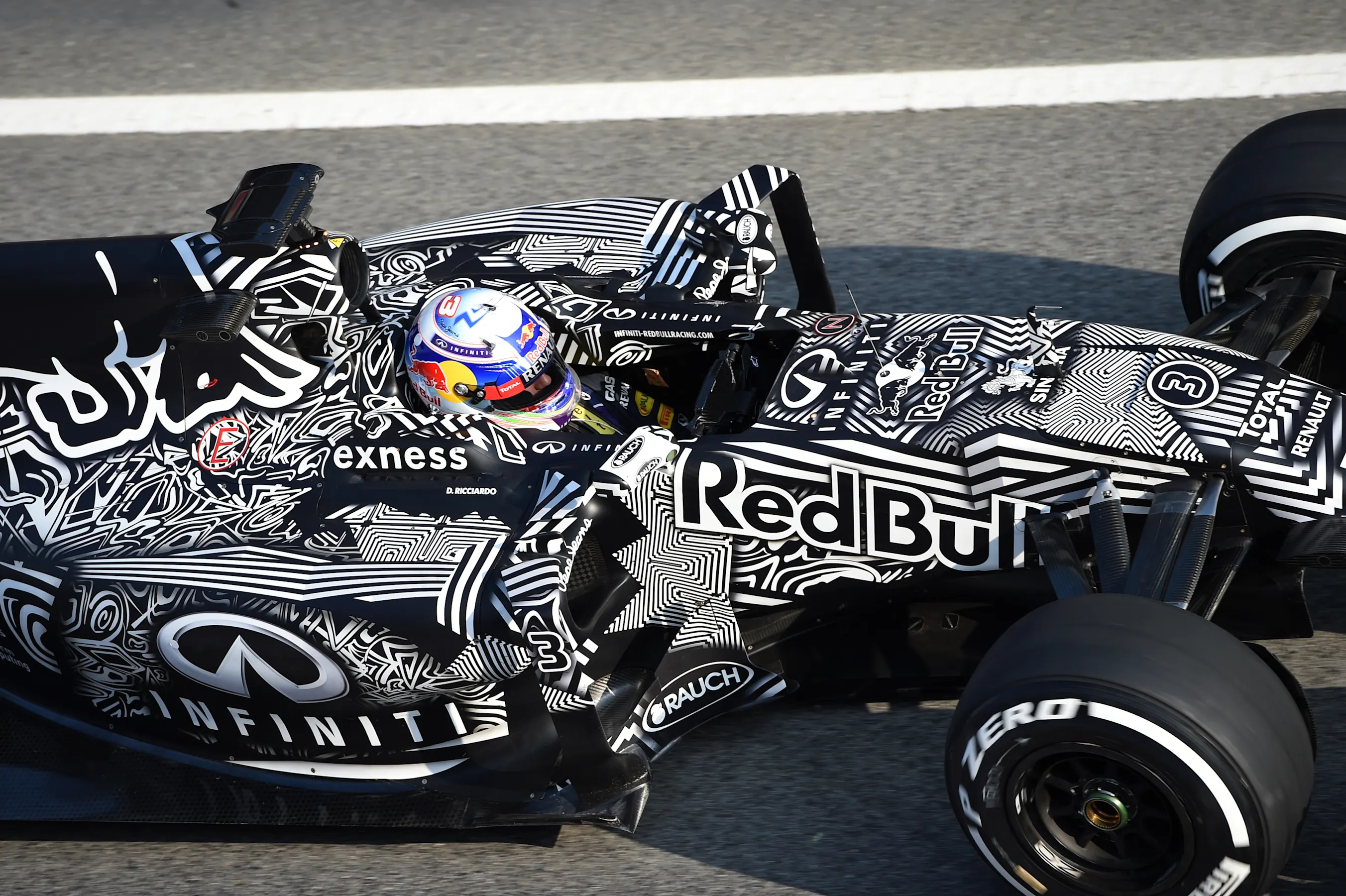 Daniel Ricciardo (AUS) Red Bull Racing RB11 at Formula One Testing, Day One, Barcelona, Spain, 19