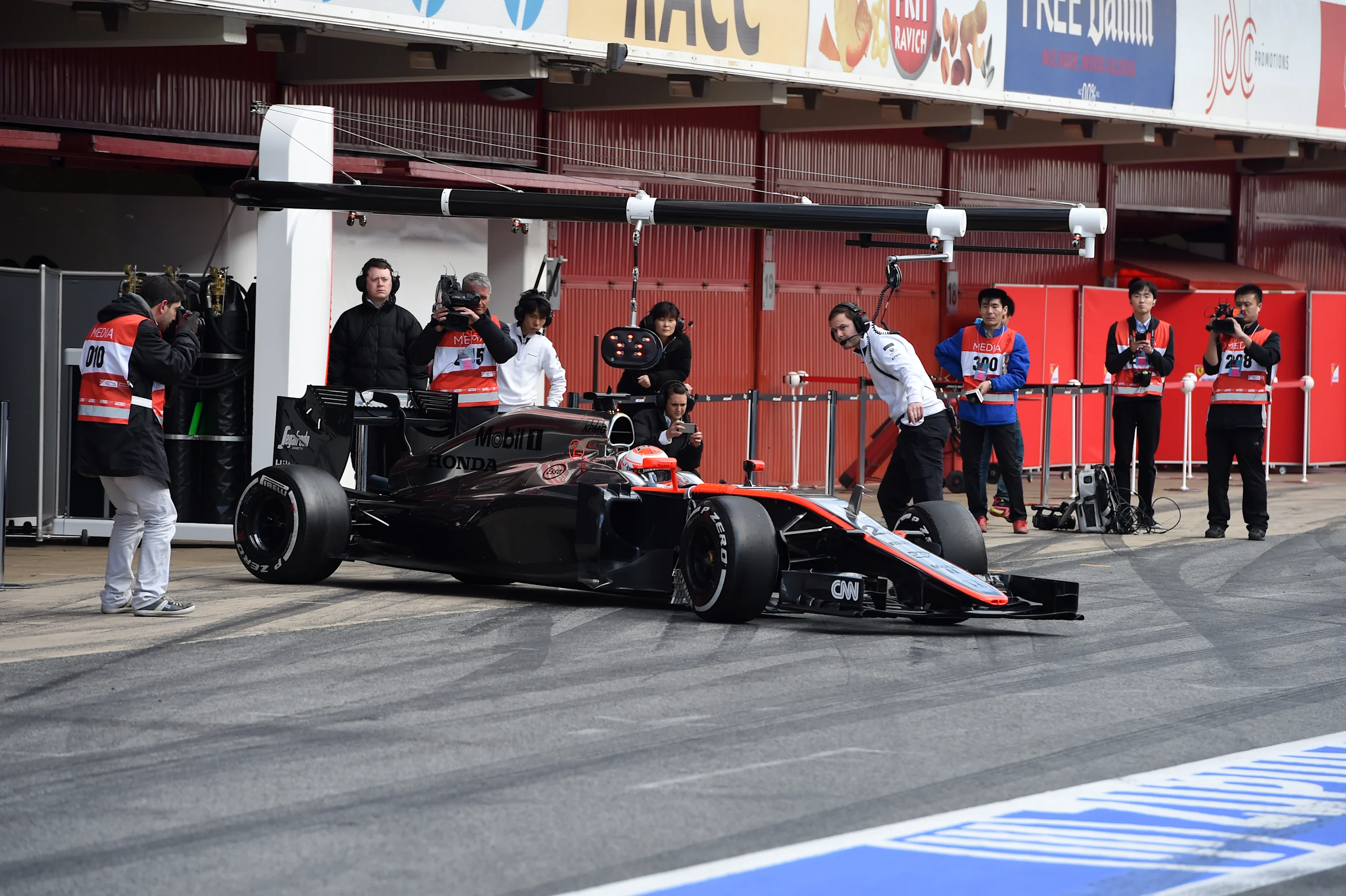 Jenson Button (GBR) McLaren MP4-30 at Formula One Testing, Day One, Barcelona, Spain, 26 February