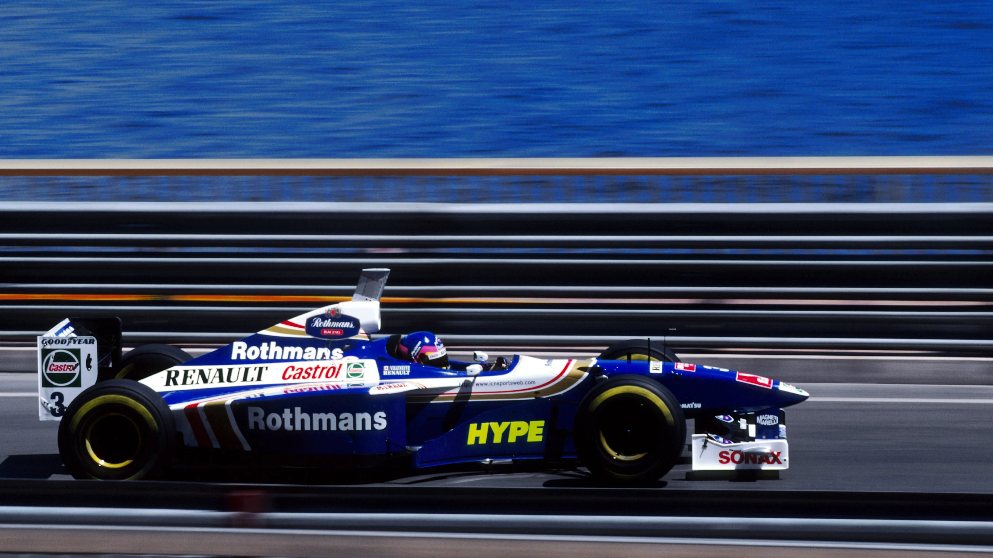 Jacques Villeneuve (CDN) Williams FW19 spun out of the race on lap 17.
Formula One World