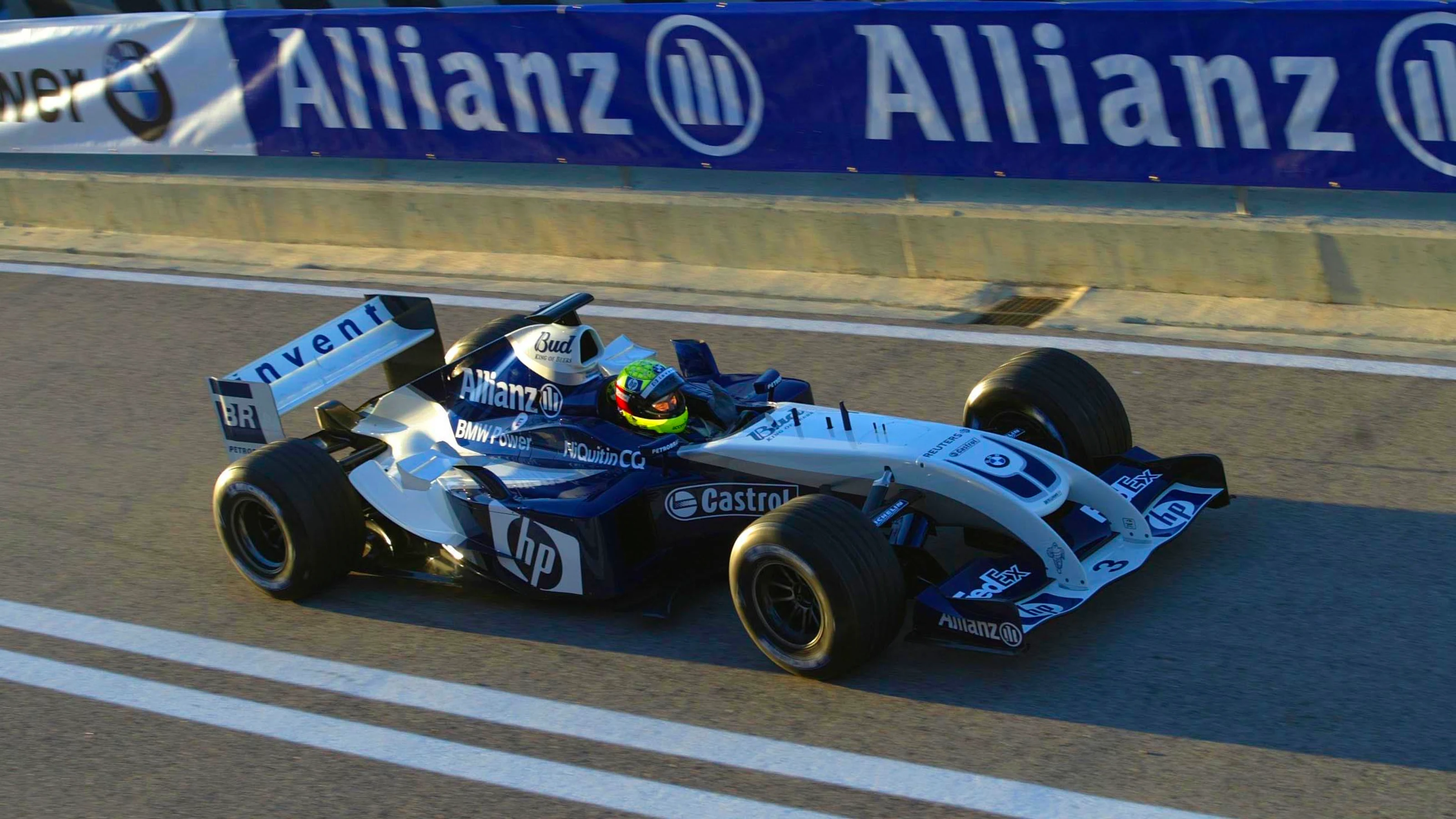 2004 Williams FW26 Launch.
Valencia, Spain. 5th January 2004.
The FW26 in action for the first