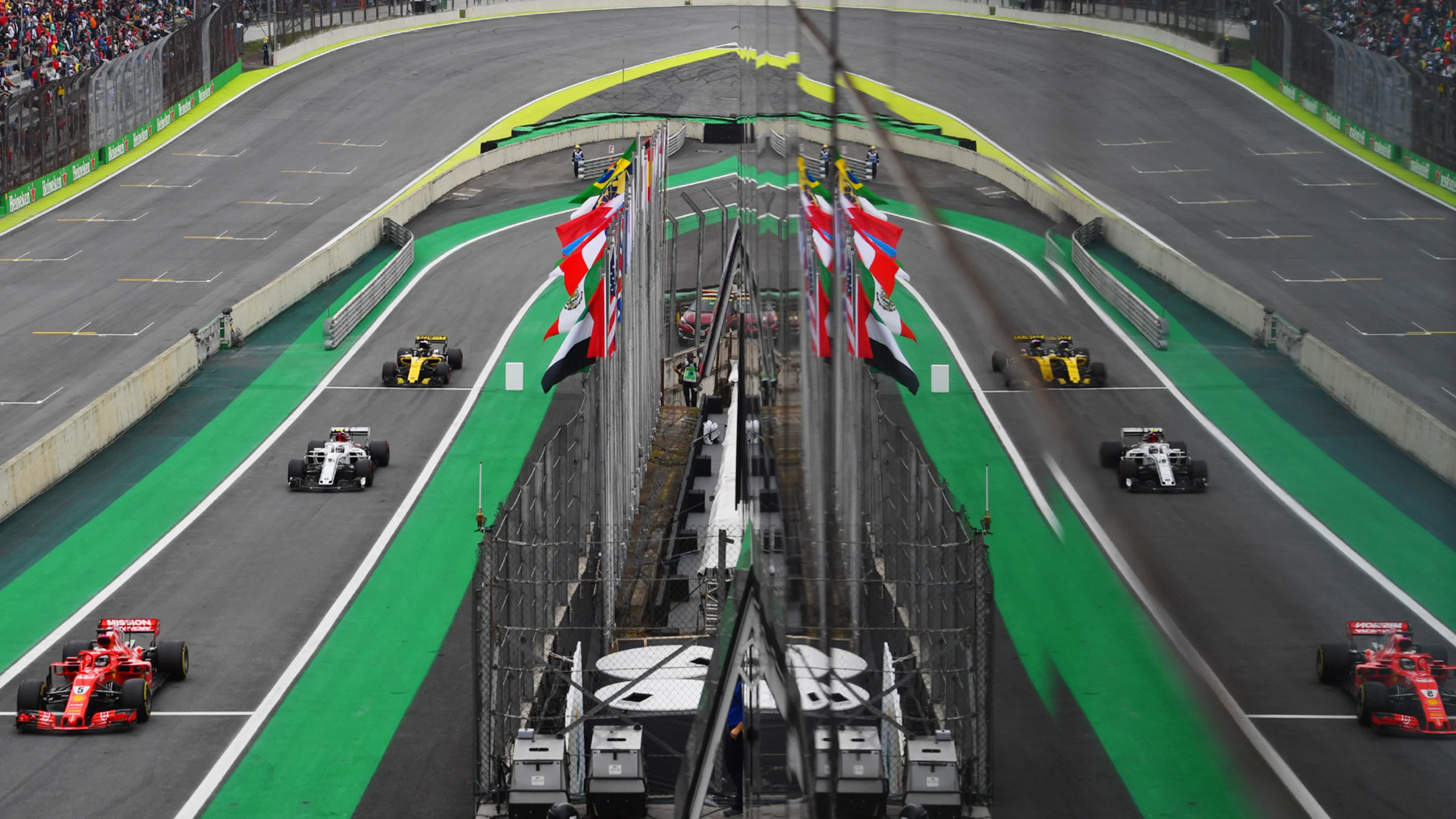 AUTÃ³DROMO JOSÃ© CARLOS PACE, BRAZIL - NOVEMBER 10: Sebastian Vettel, Ferrari SF71H, Charles