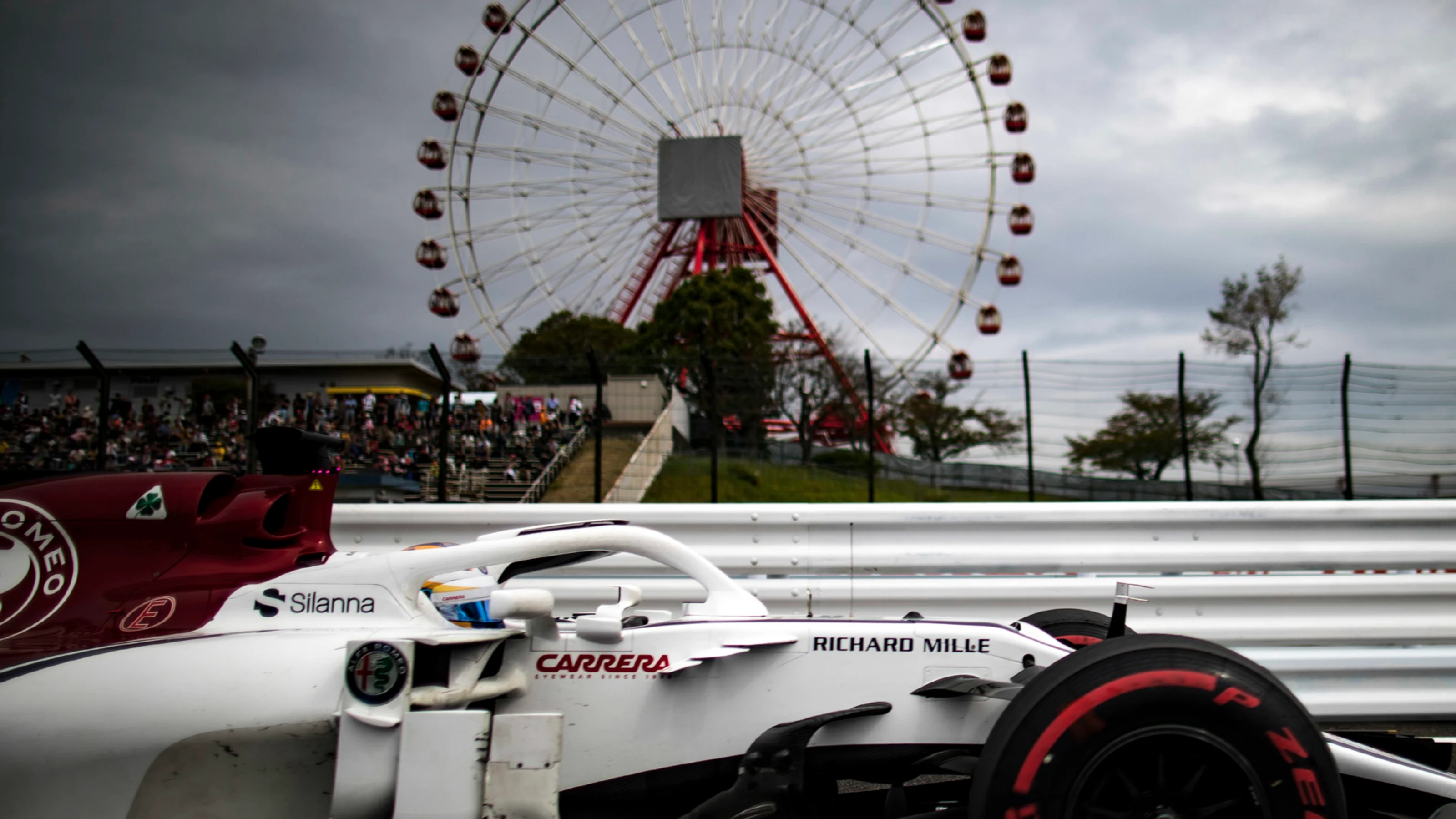 SUZUKA, JAPAN - OCTOBER 05: Marcus Ericsson, Alfa Romeo Sauber C37 during the Japanese GP at Suzuka