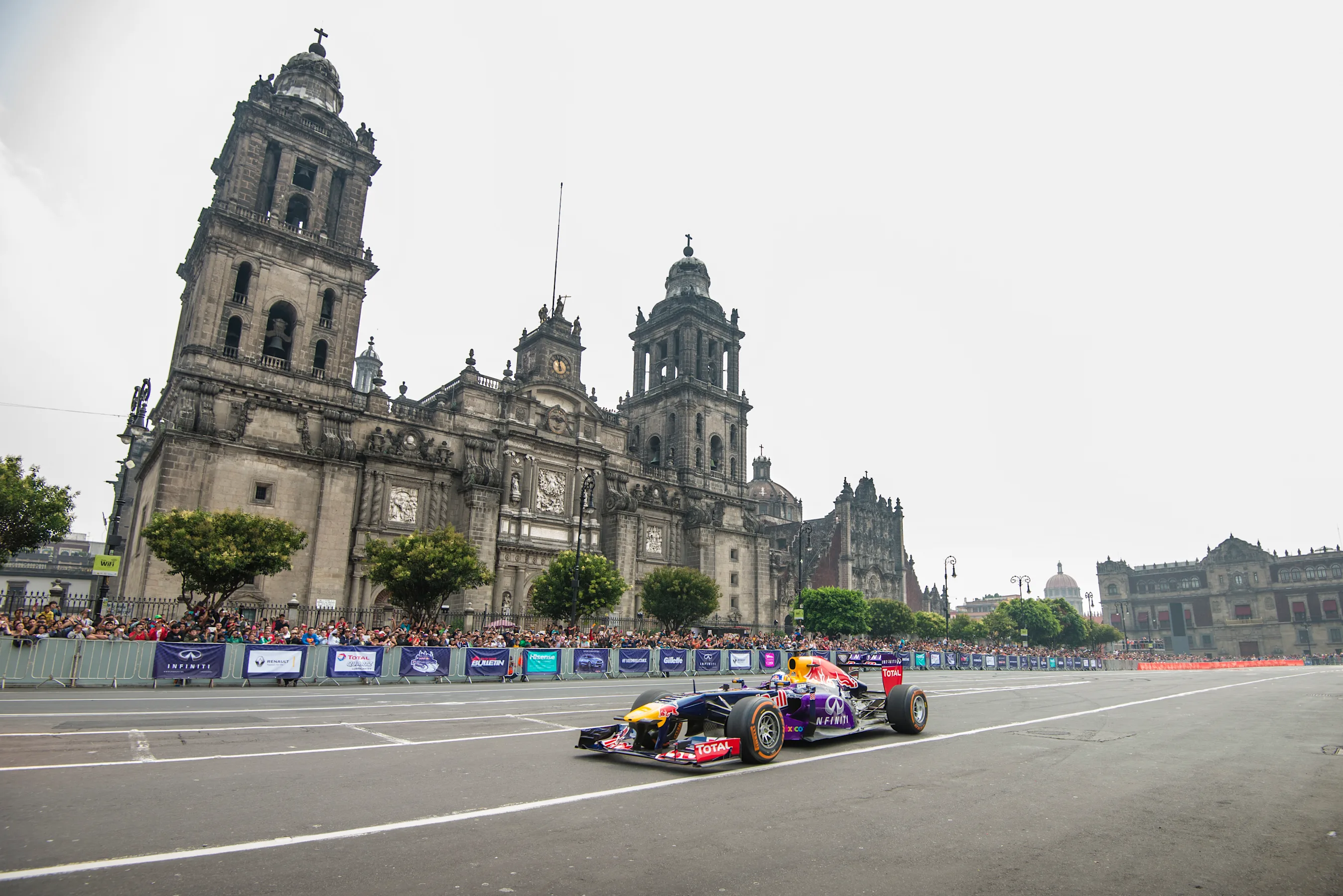 Carlos Sainz performs during Infiniti Red Bull Racing F1 Show Run at the Zocalo Plaza in Mexico