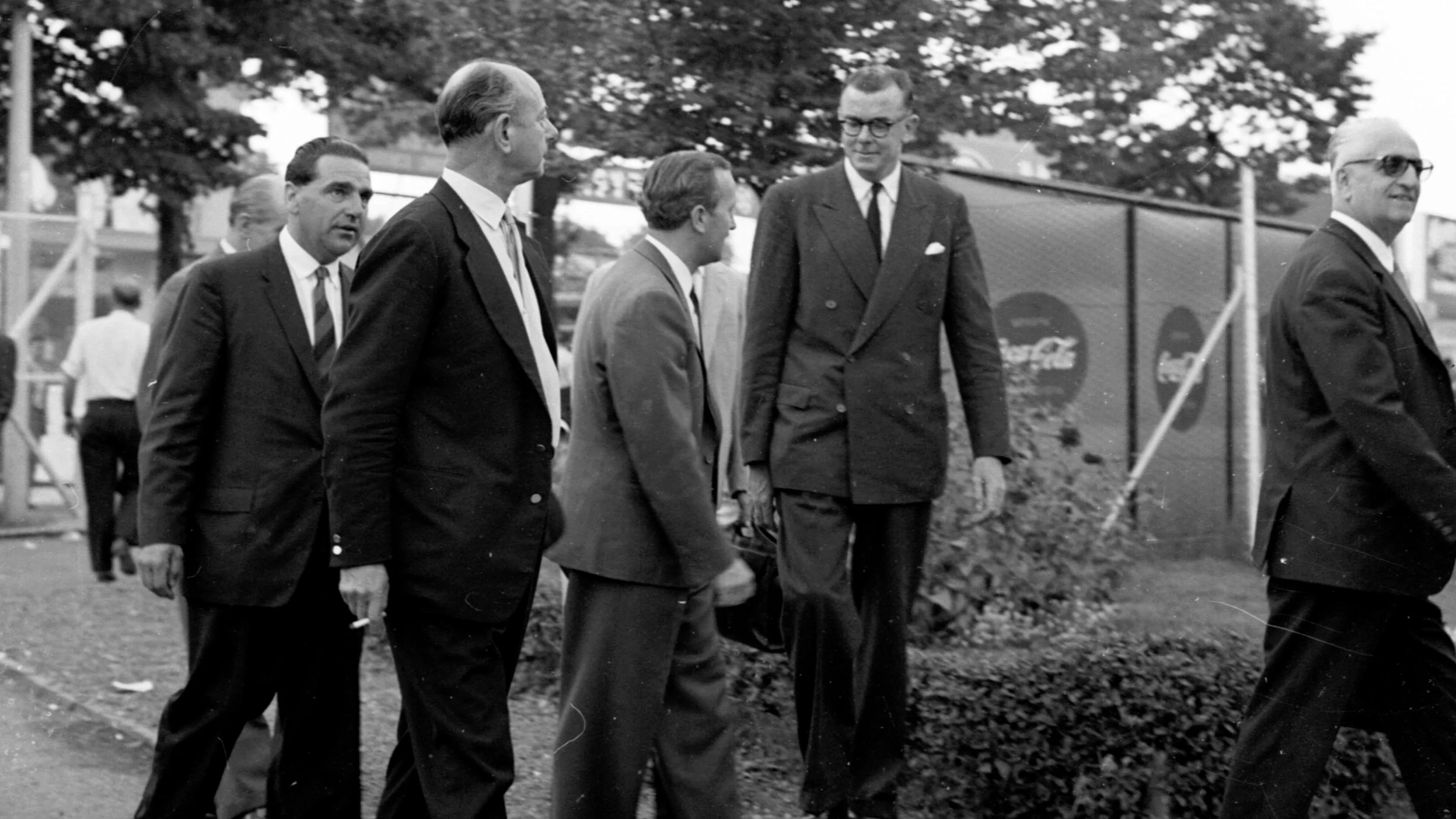 1960 Italian Grand Prix. Monza, Italy. 2-4 September 1960. Team bosses John Cooper (Cooper Car
