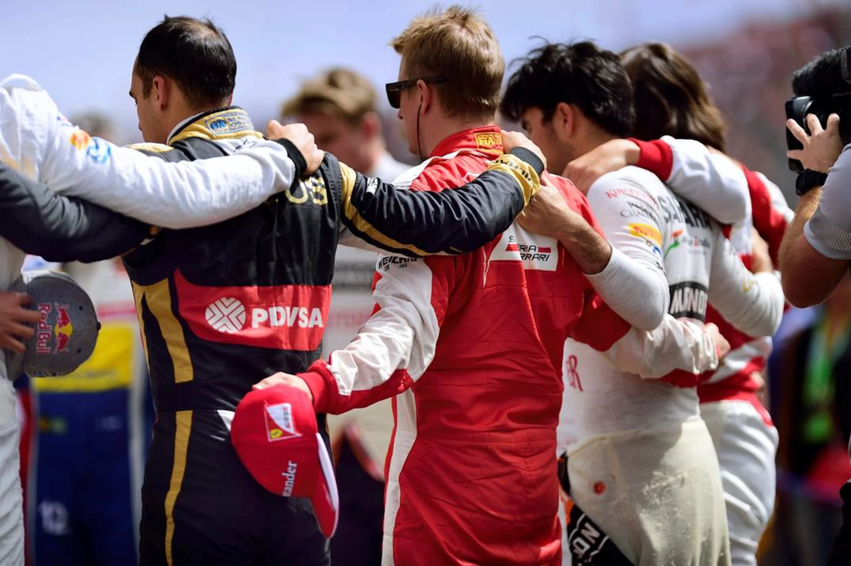 A minute's silence for Jules Bianchi, Hungaroring, July 26, 2015