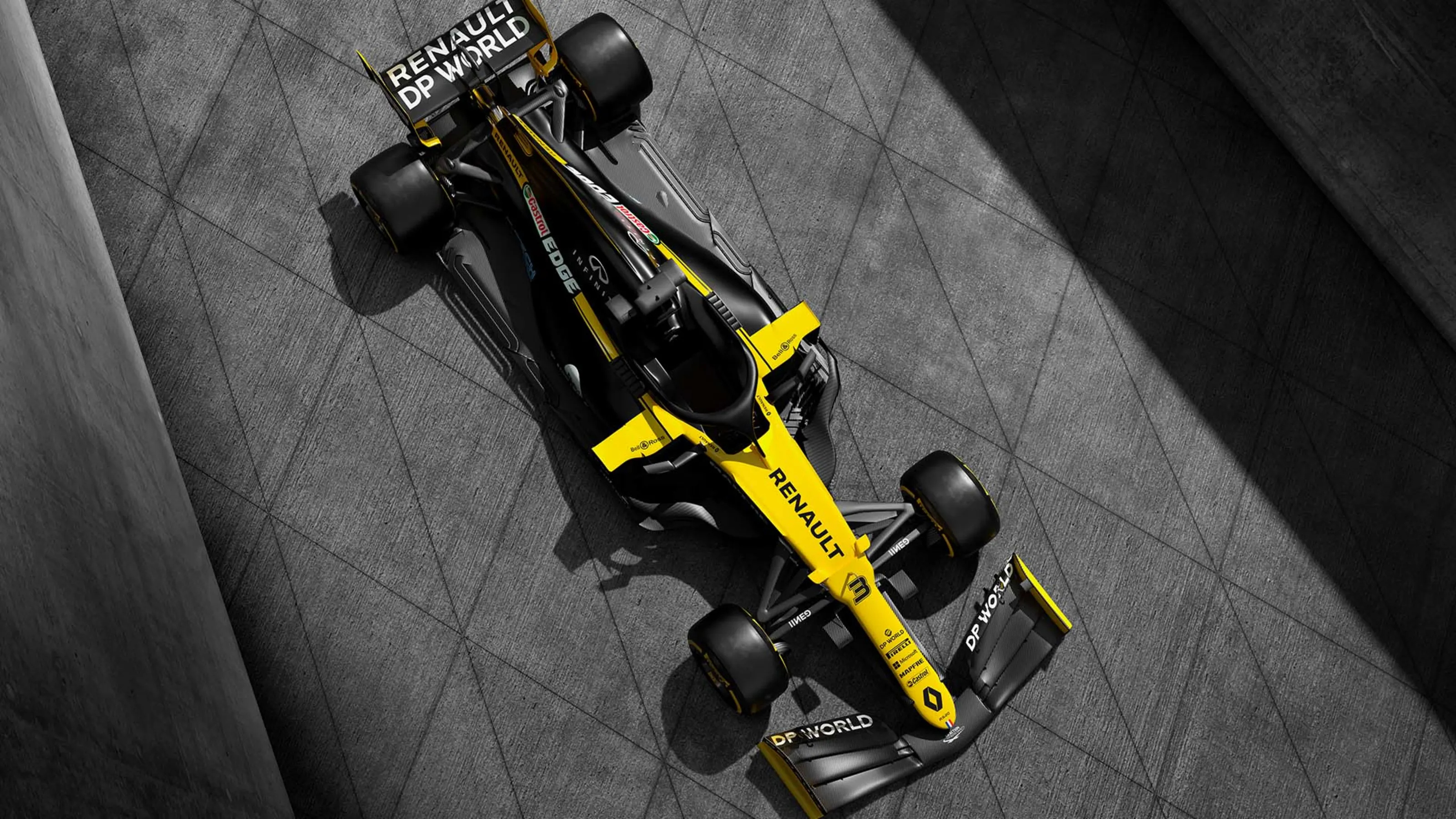 Renault1.jpg