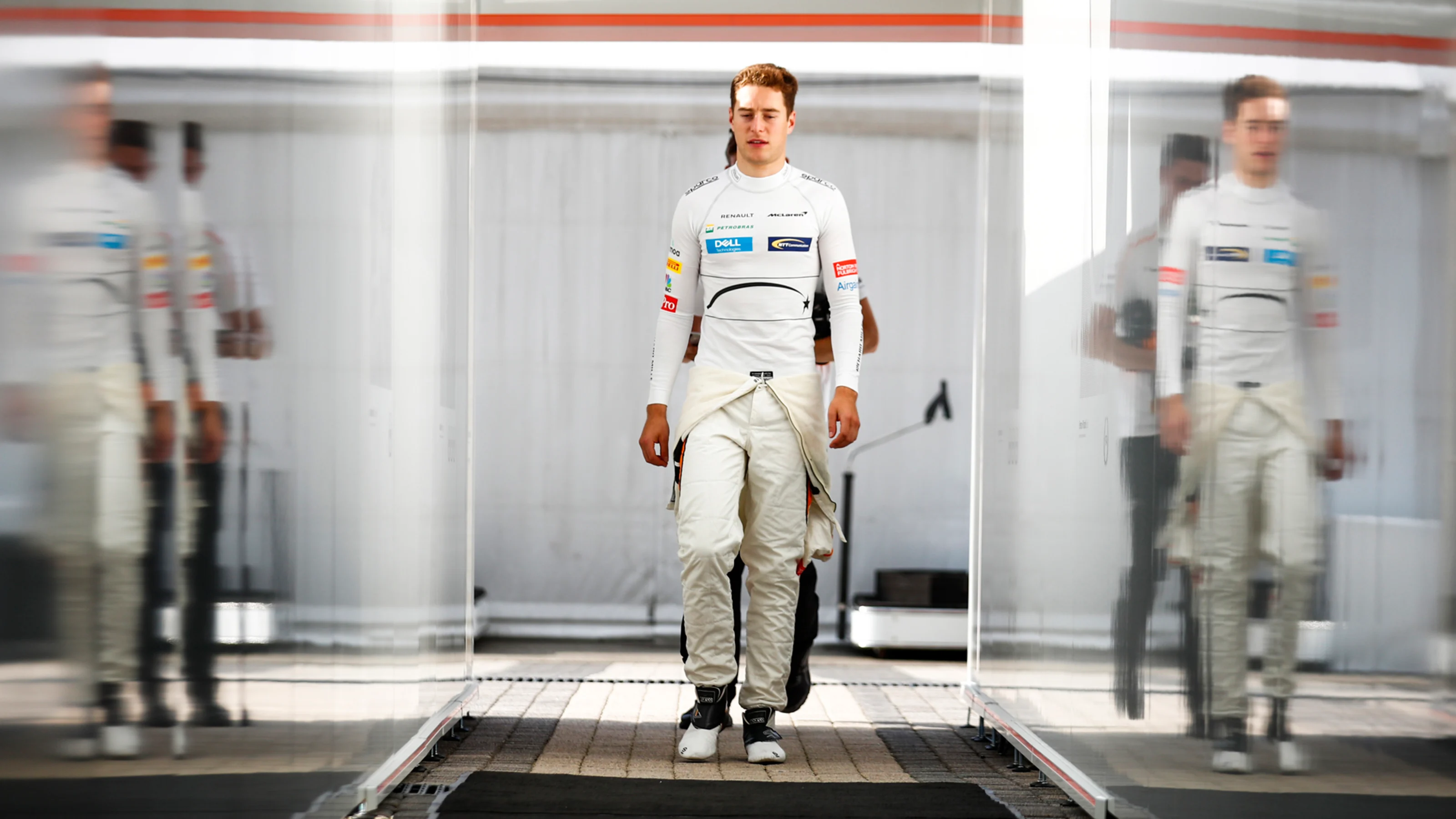 SOCHI AUTODROM, RUSSIAN FEDERATION - SEPTEMBER 29: Stoffel Vandoorne, McLaren during the Russian GP