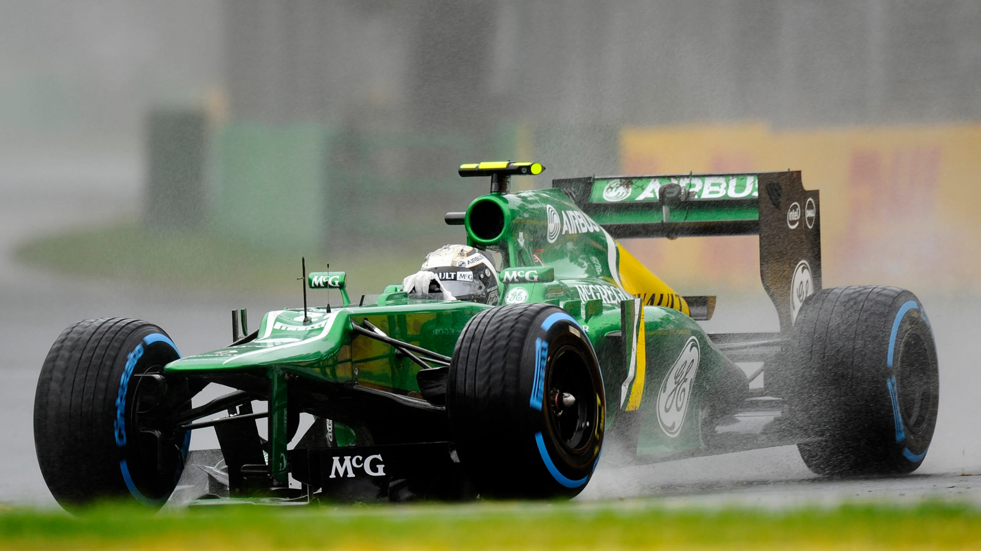Giedo van der Garde (NDL) Caterham CT03 crashed into the wall. His front wing is trapped beneath