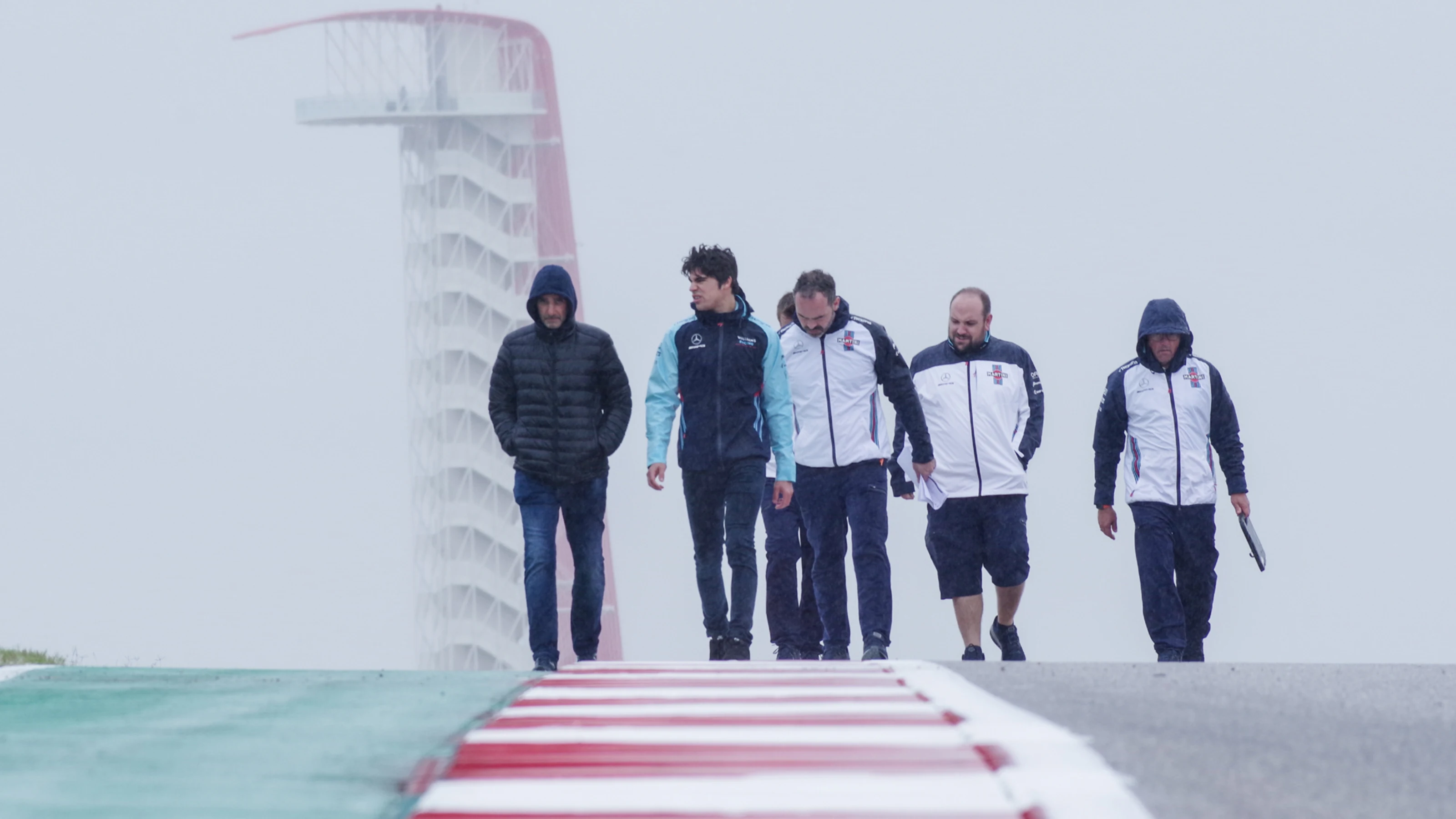 CIRCUIT OF THE AMERICAS, UNITED STATES OF AMERICA - OCTOBER 18: Lance Stroll, Williams Racing walks