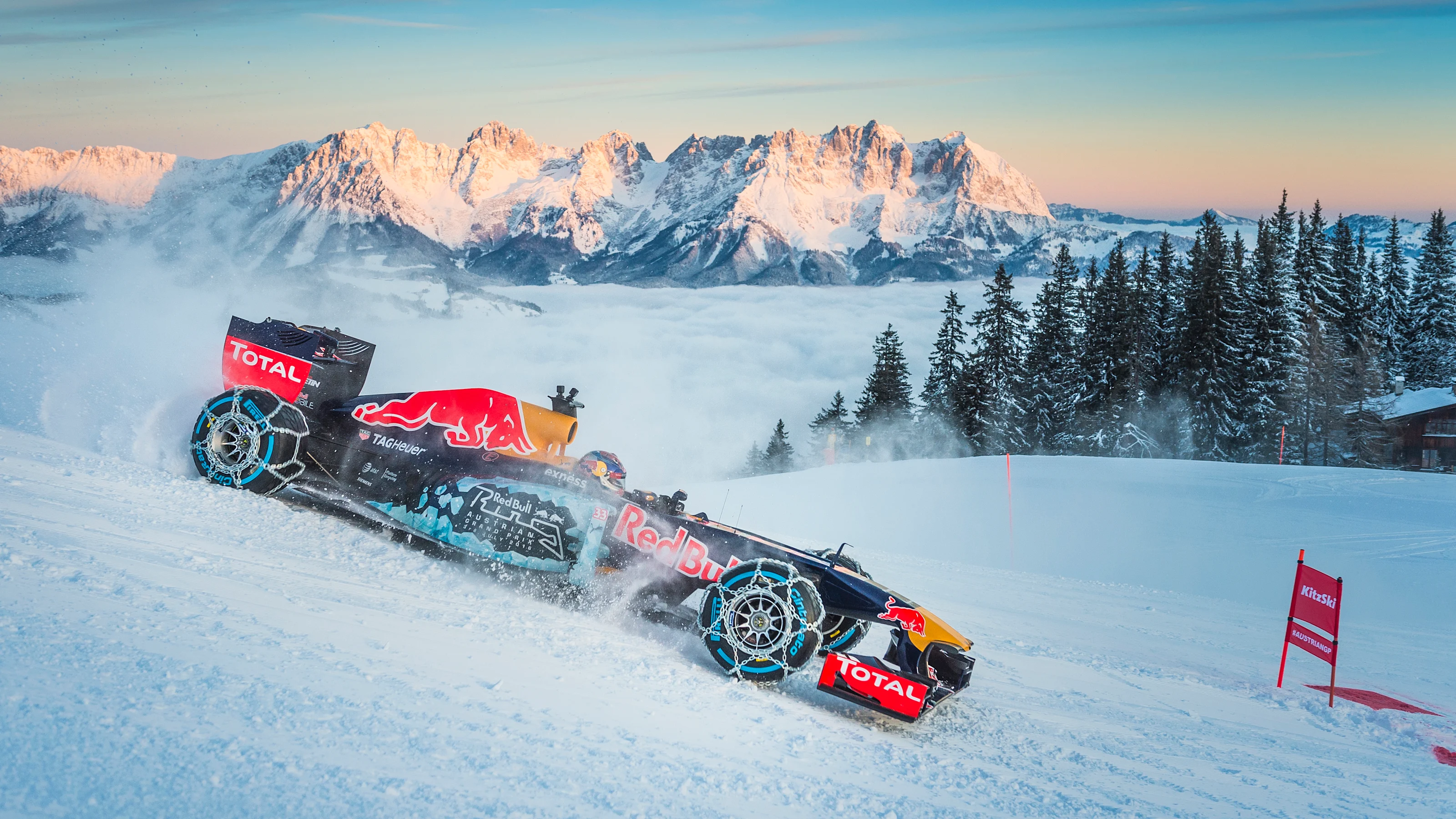 Max Verstappen performs during the F1 Showrun at the Hahnenkamm in Kitzbuehel, Austria on Jannuary