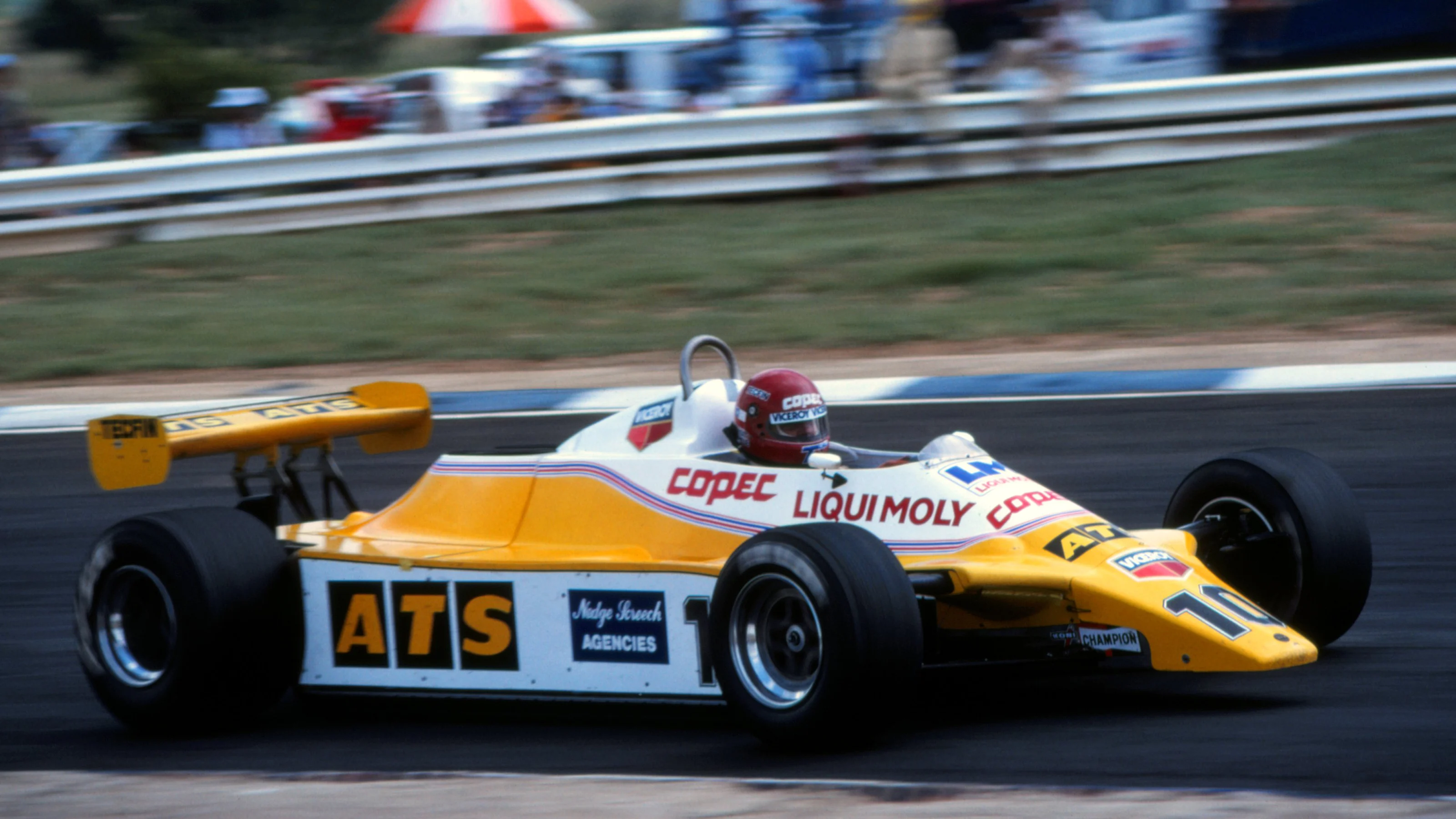 Eliseo Salazar (CHI), ATS D5, finished ninth. South African Grand Prix, Rd1, Kyalami, South