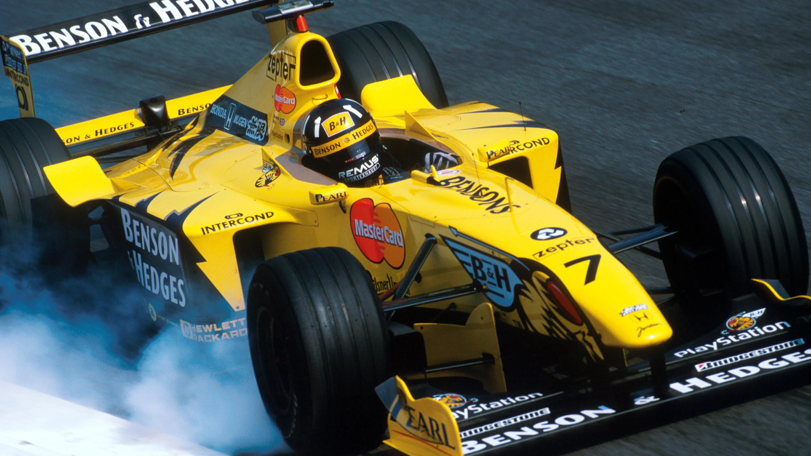 Damon Hill(GBR) Jordan Mugen Honda 199 locks up Italian GP, Monza, 12 September 1999
