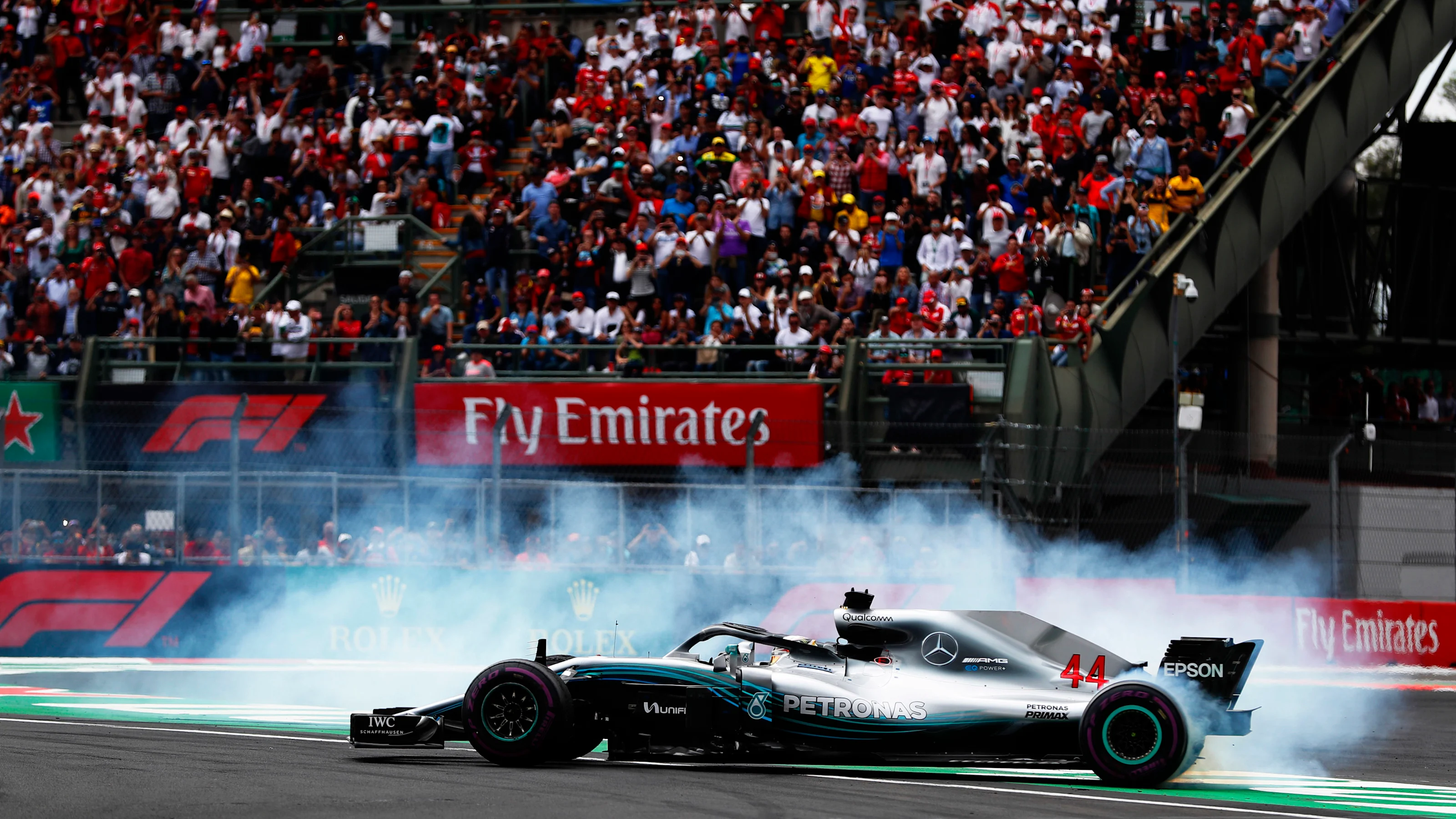 AUTODROMO HERMANOS RODRIGUEZ, MEXICO - OCTOBER 28: Lewis Hamilton, Mercedes AMG F1 W09 EQ Power+,