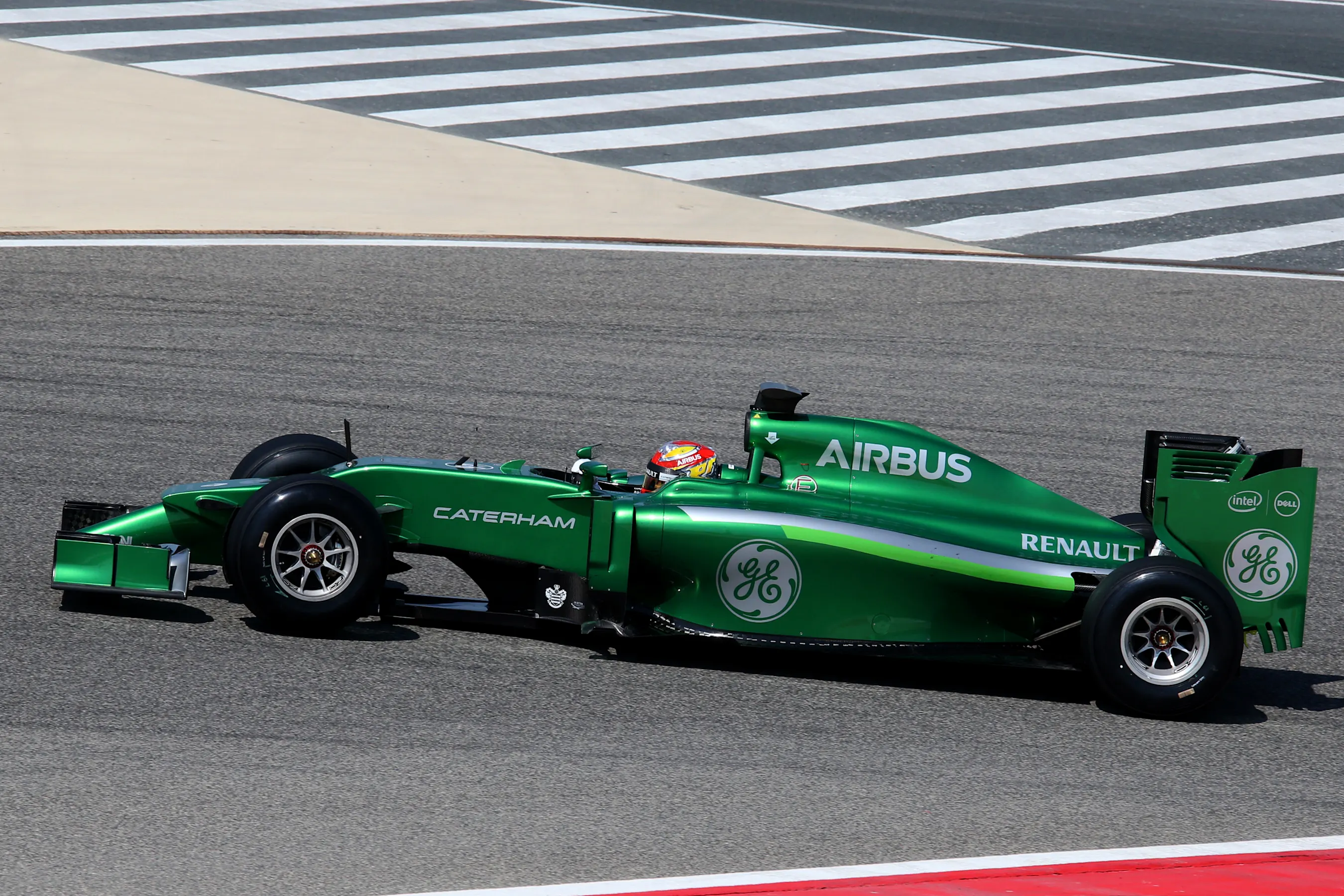 Robin Frijns (NDL) Caterham CT05. Formula One Testing, Day One, Bahrain International Circuit,