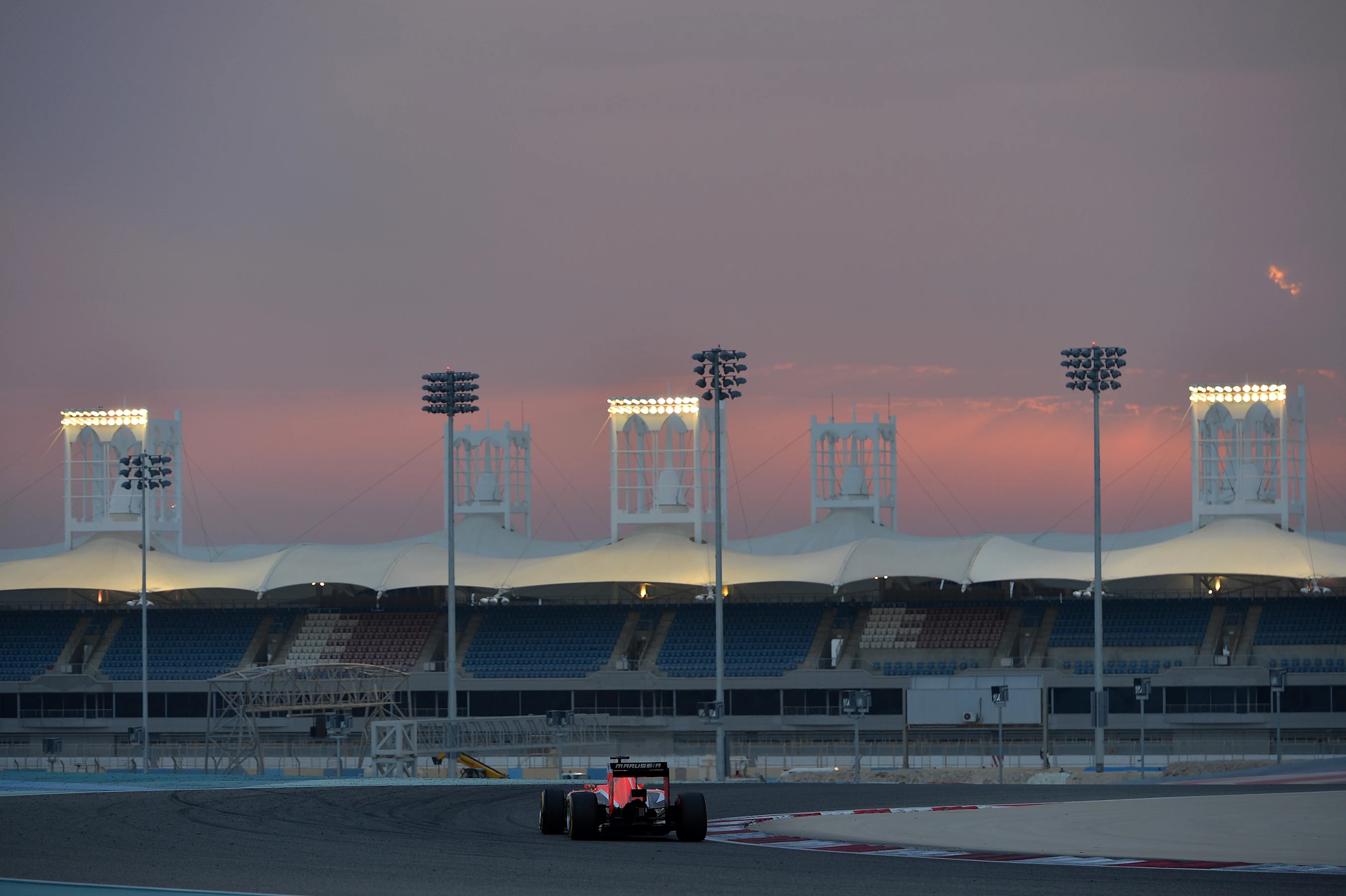 Jules Bianchi (FRA) Marussia F1 Team MR03.Formula One Testing, Day Two, Bahrain International
