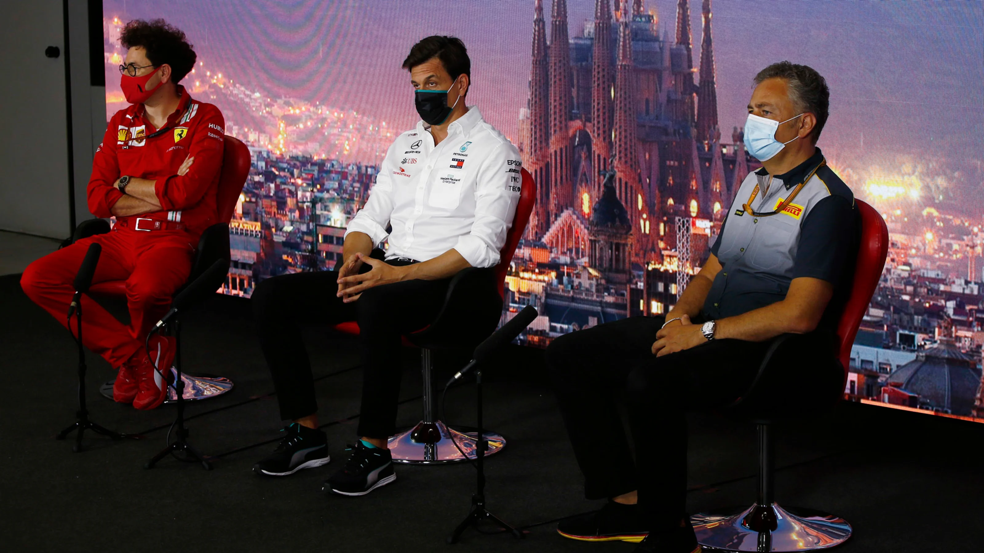 Mattia Binotto, Team Principal Ferrari, Toto Wolff, Executive Director (Business), Mercedes AMG and