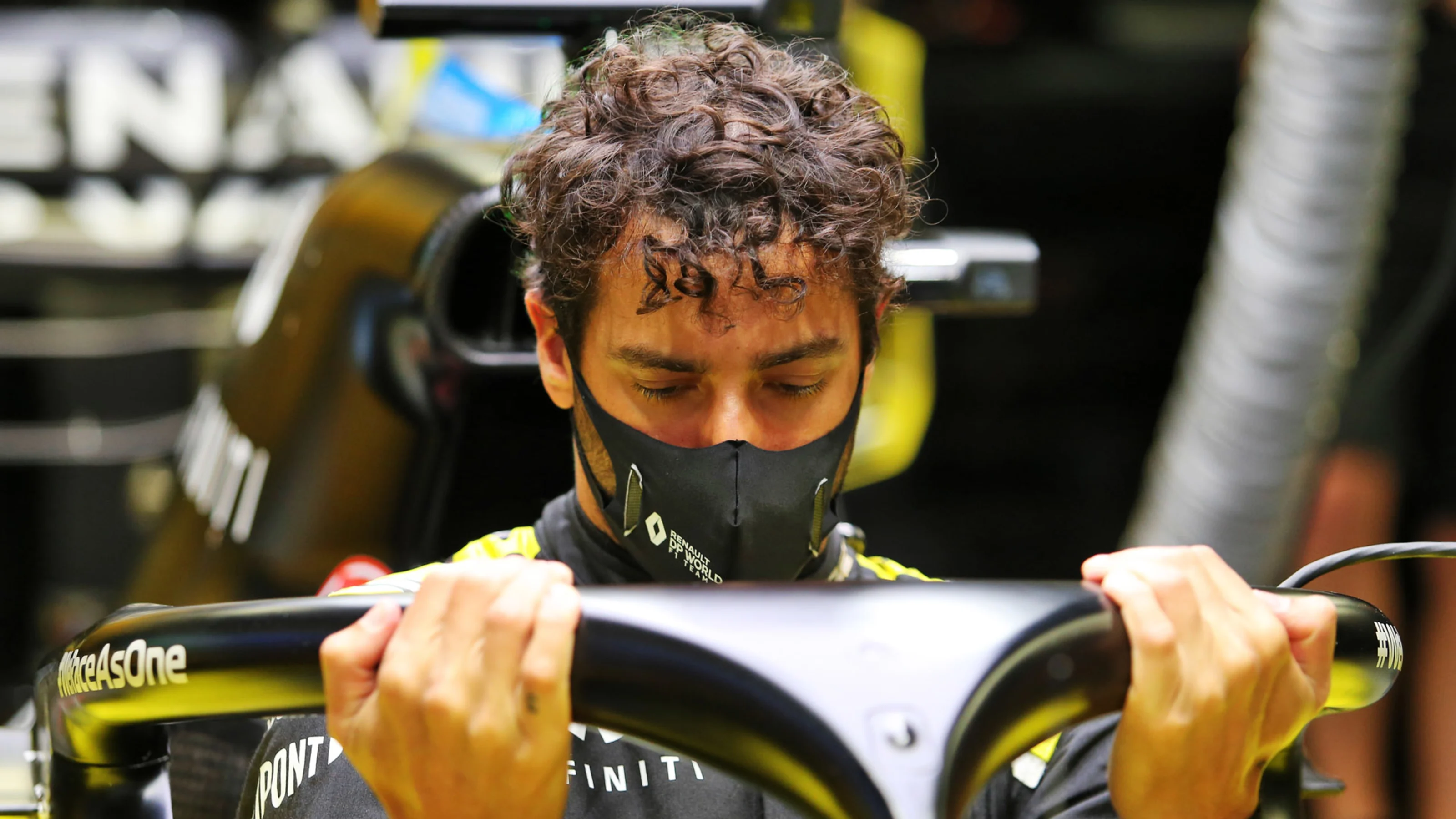Daniel Ricciardo (AUS) Renault F1 Team RS20.
Steiermark Grand Prix, Saturday 11th July 2020.