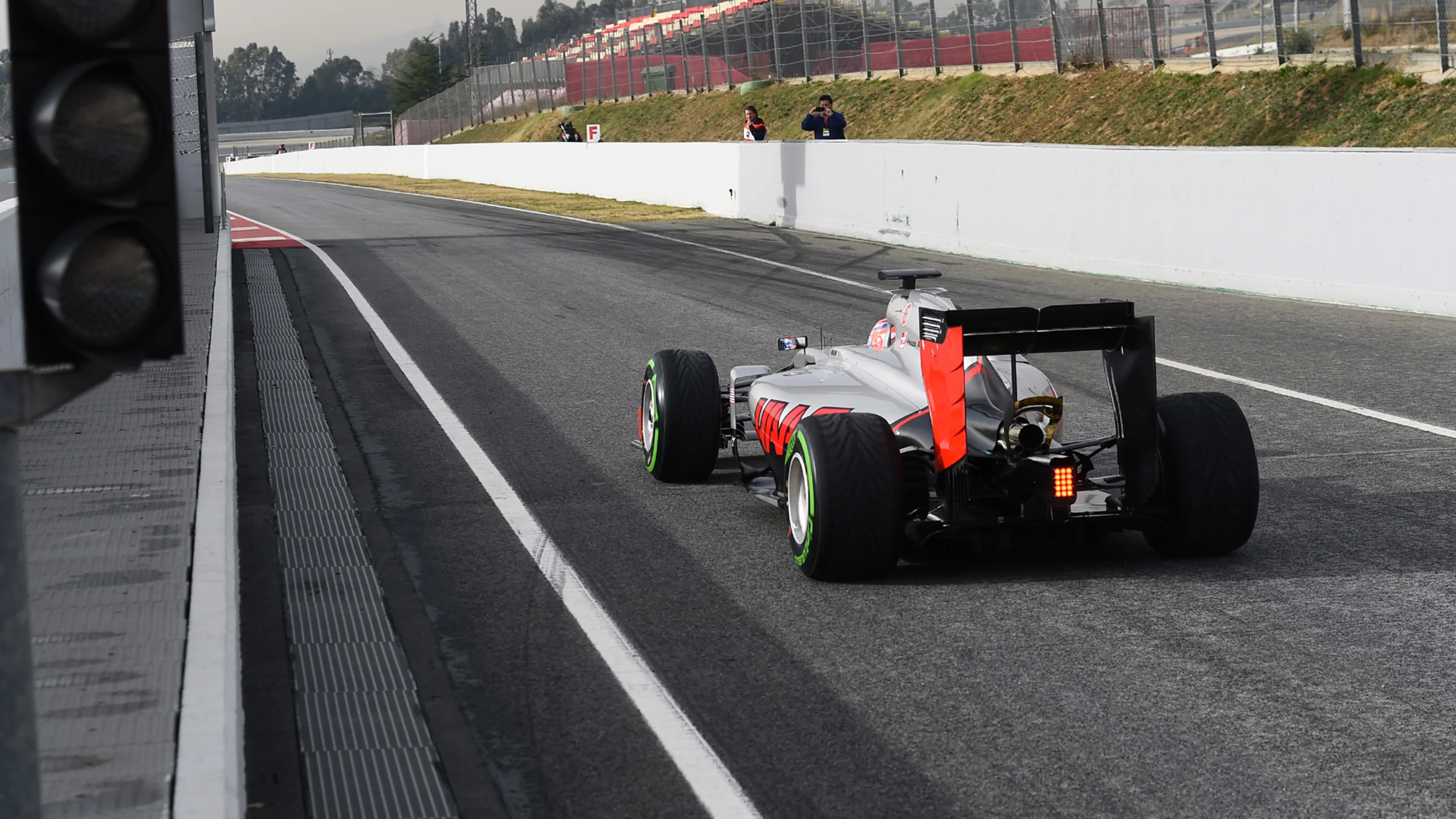 Romain Grosjean (FRA) Haas VF-16 at Formula One Testing, Day One, Barcelona, Spain, Monday 22