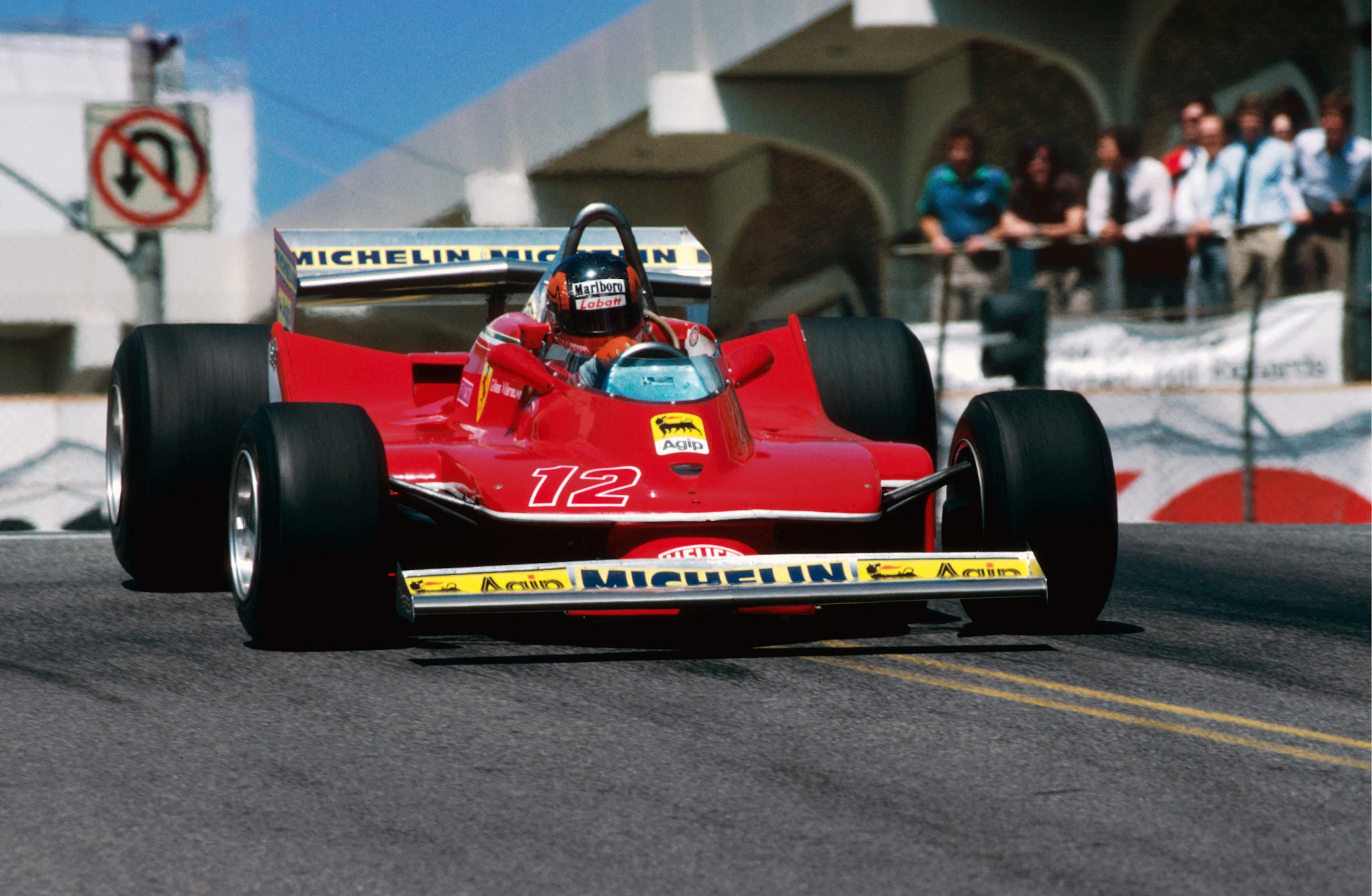 Pole sitter and race winner Gilles Villeneuve (CDN) Ferrari 312T4. United States Grand Prix West,