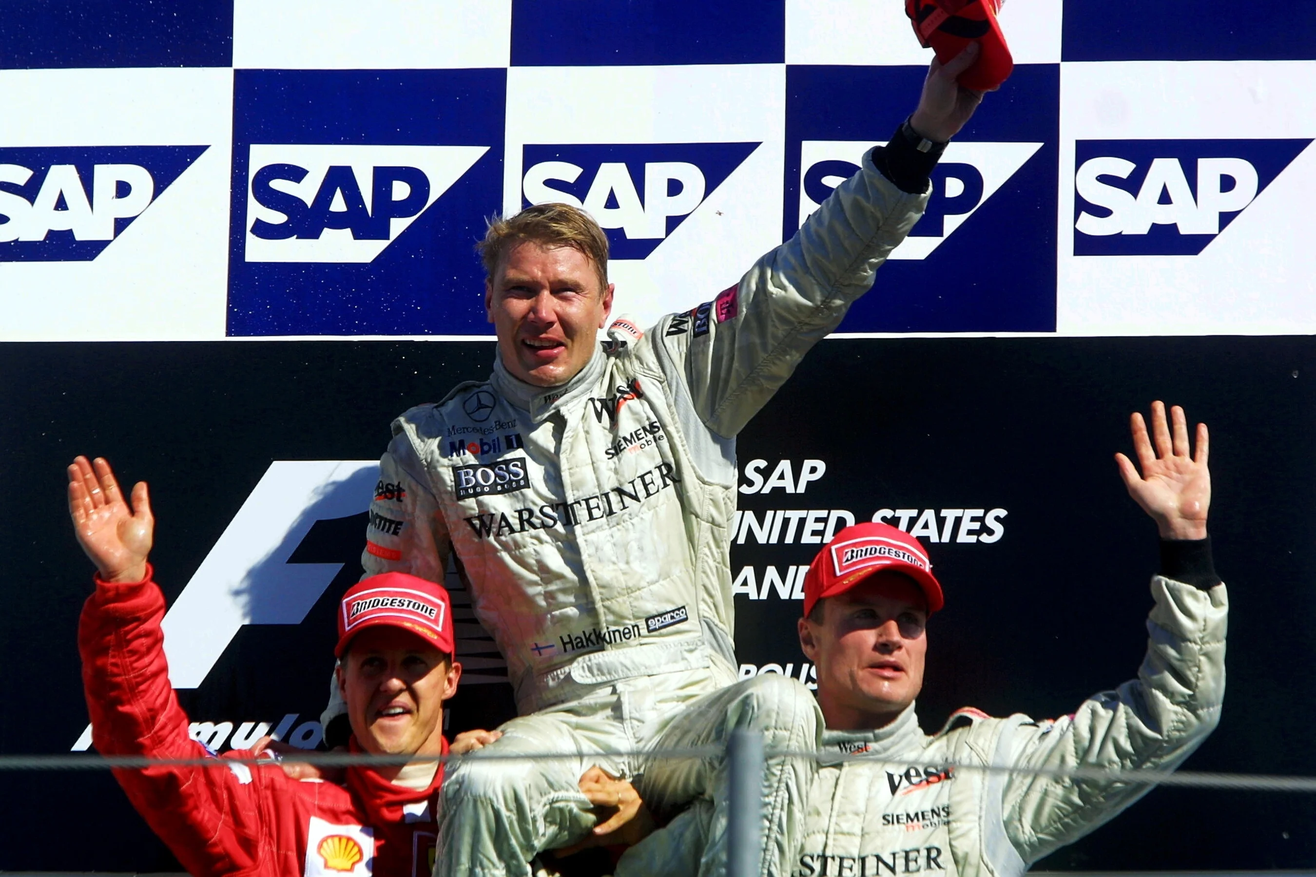 Michael Schumacher(GER) Ferrari F1 2001, Mika Hakkinen(FIN) McLaren Mercedes MP4-16, David
