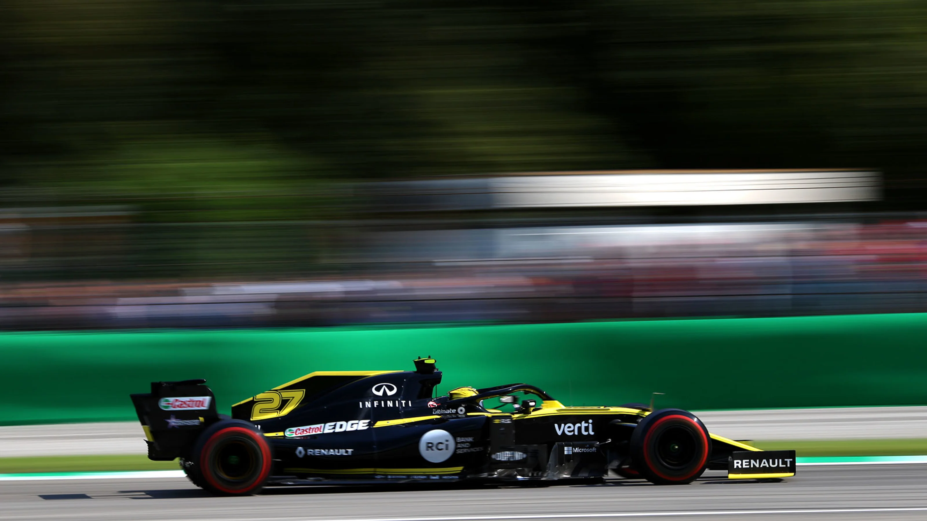 Nico Hulkenberg (GER) Renault F1 Team RS19.
07.09.2019. Formula 1 World Championship, Rd 14,