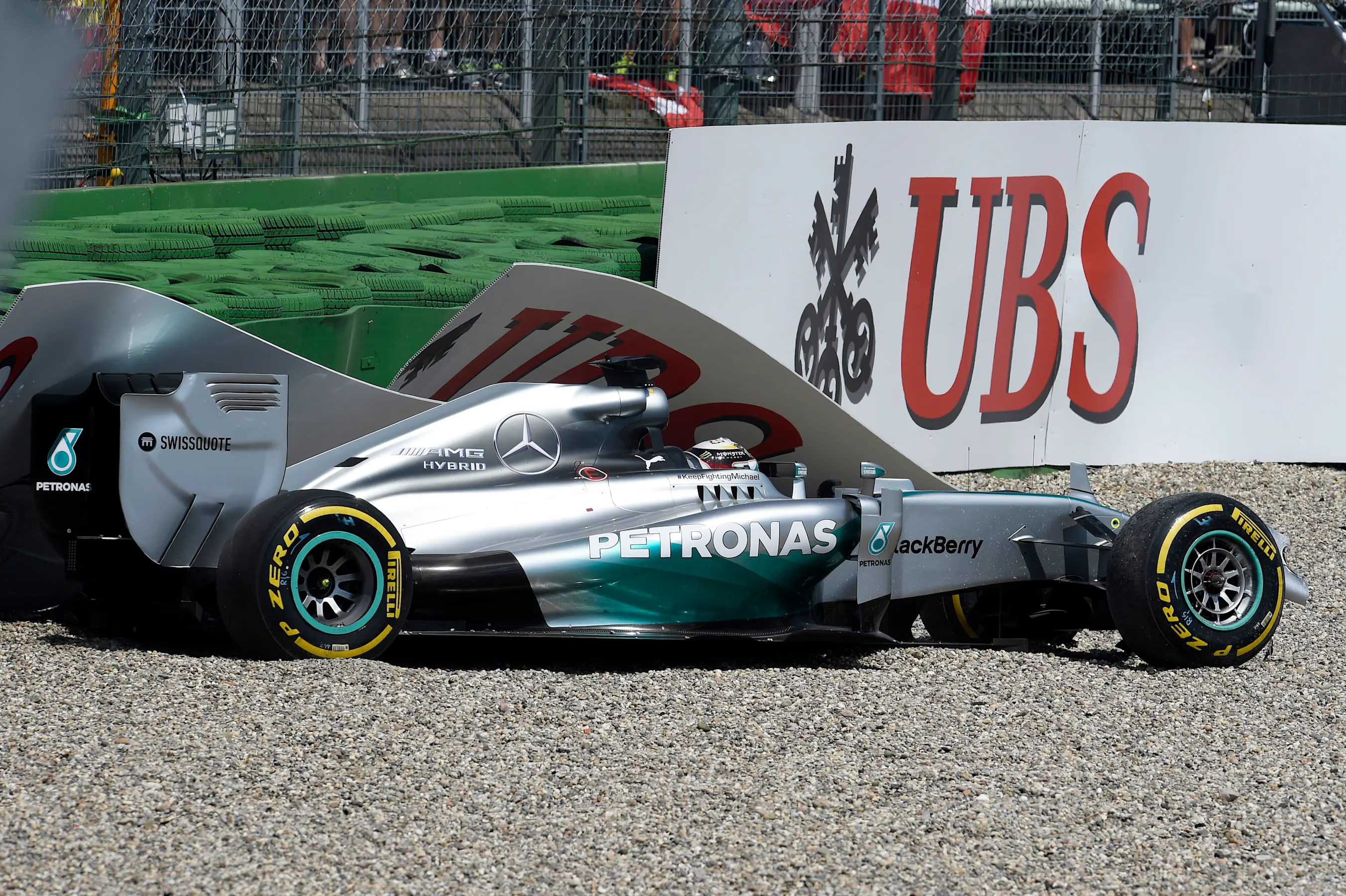 Lewis Hamilton (GBR) Mercedes AMG F1 W05 crashed in Q1 gets into the Medical Car. Formula One