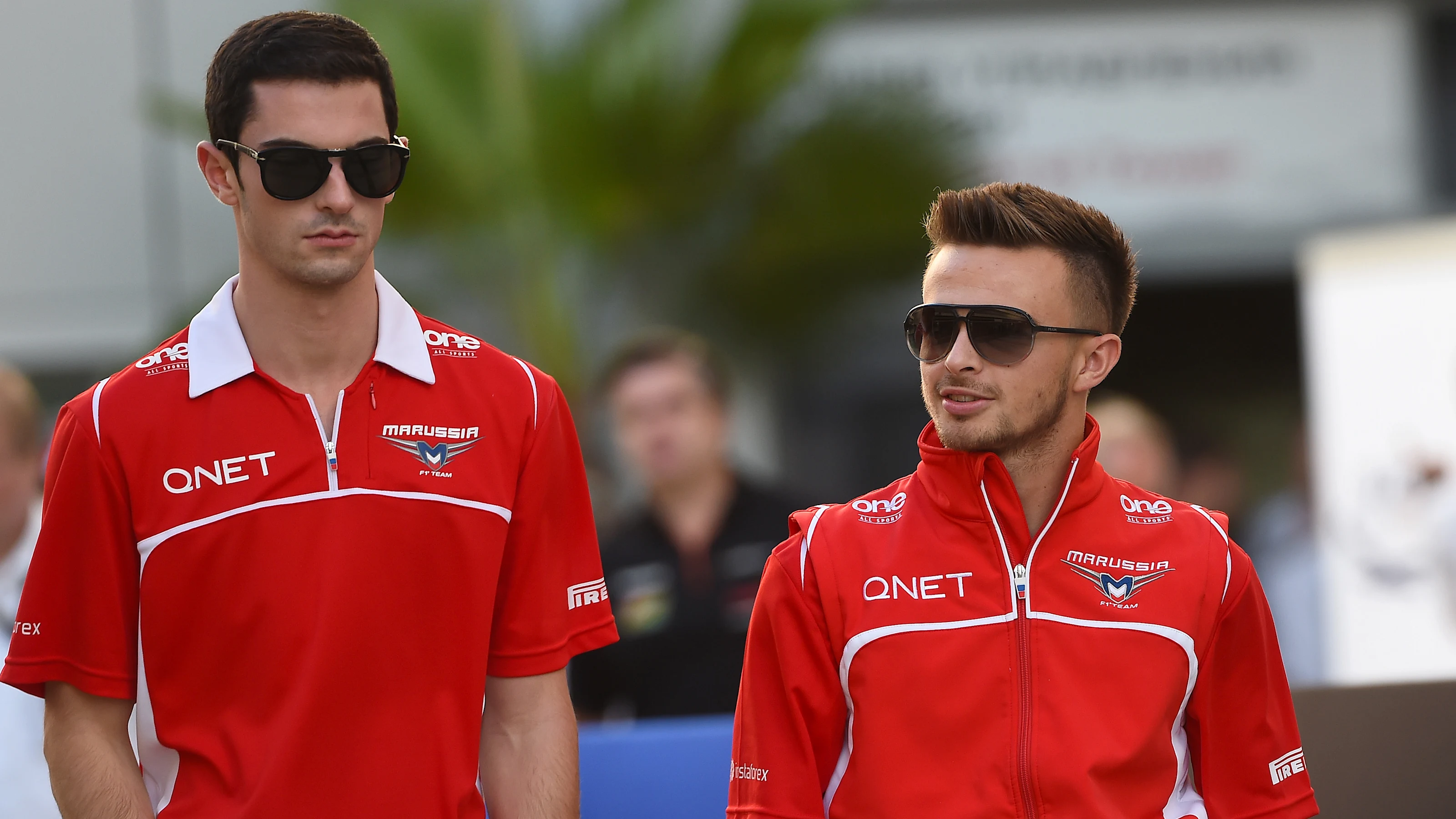(L to R): Alexander Rossi (USA) Marussia and Will Stevens (GBR) Marussia. Formula One World