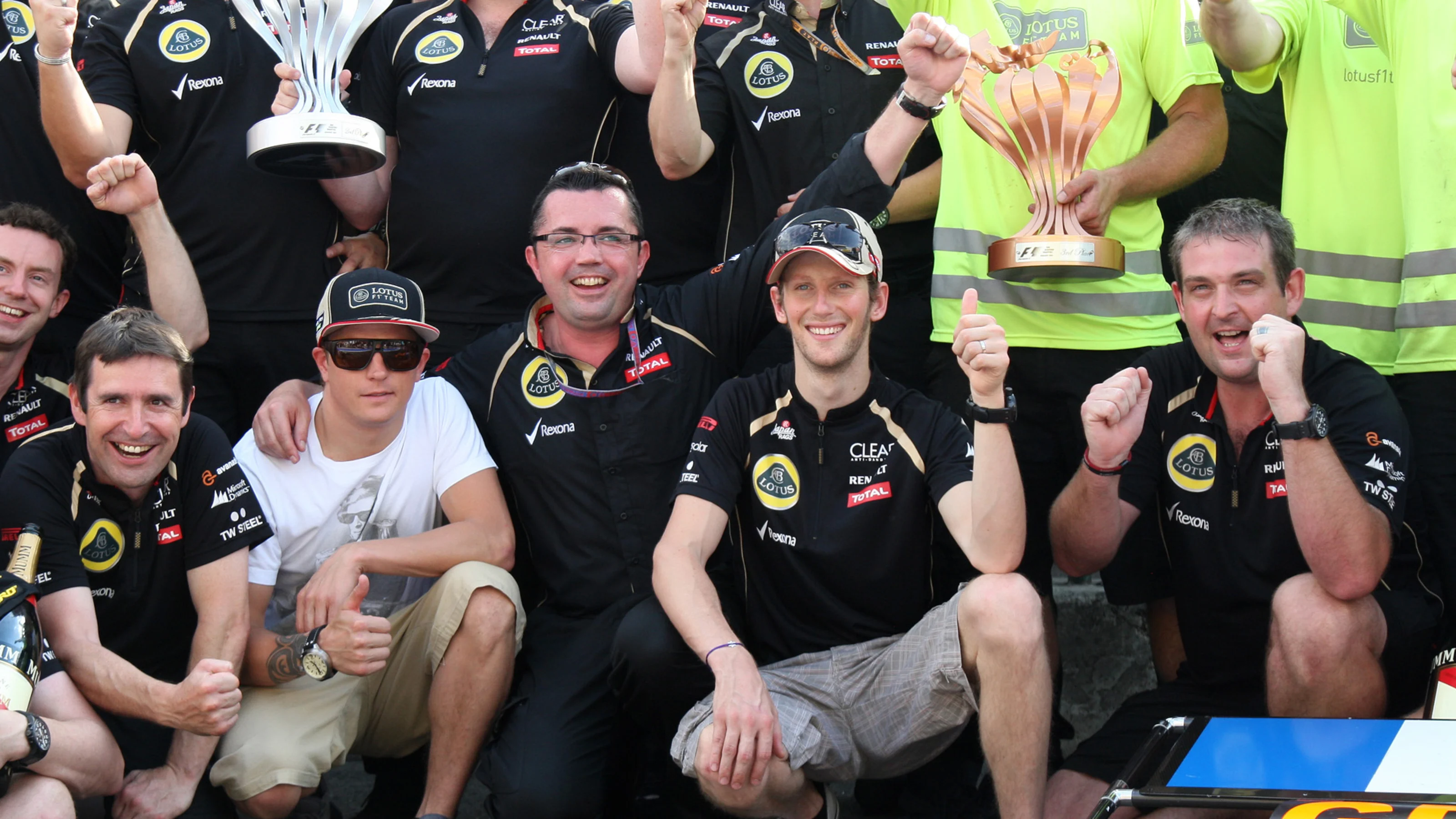 Lotus F1 celebrates podium finishes for Kimi Raikkonen (FIN) Lotus F1 and Romain Grosjean (FRA)