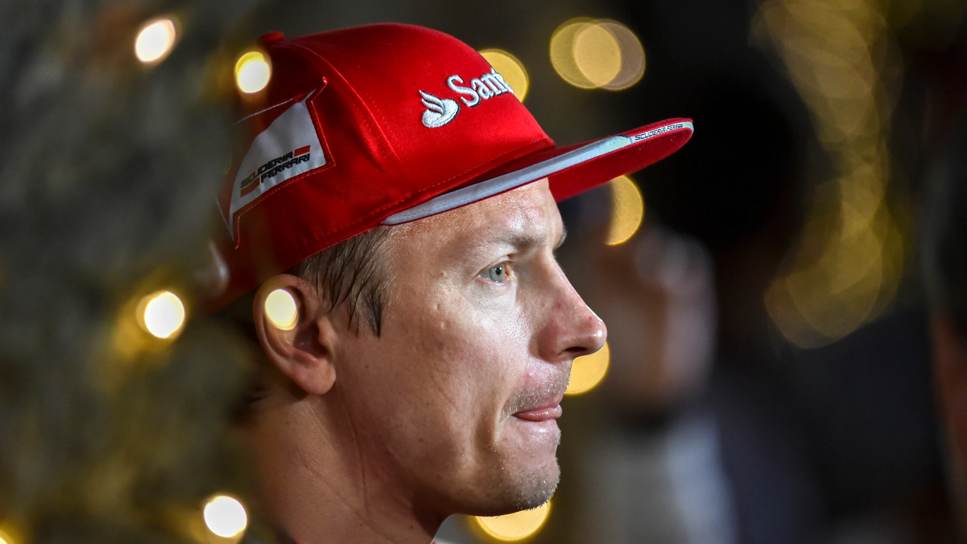 Kimi Raikkonen (FIN) Ferrari at Formula One World Championship, Rd4, Bahrain Grand Prix Race,