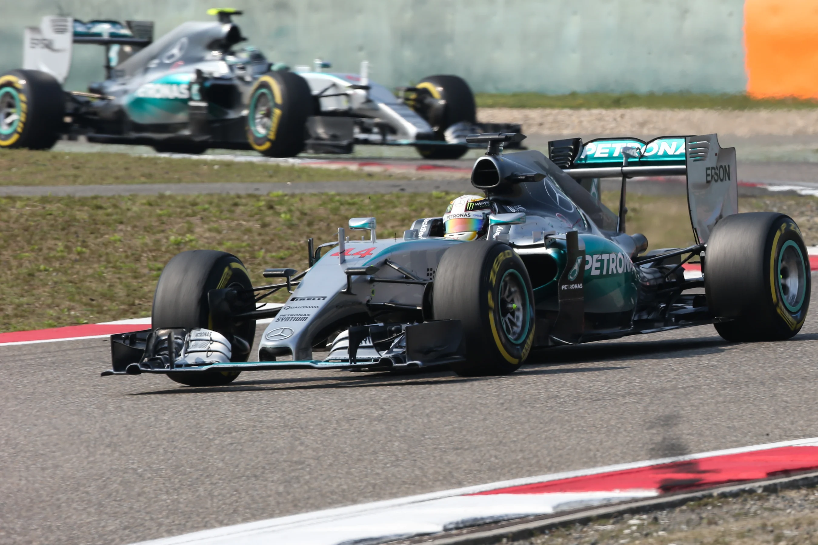 Lewis Hamilton (GBR) Mercedes AMG F1 W06 at Formula One World Championship, Rd3, Chinese Grand