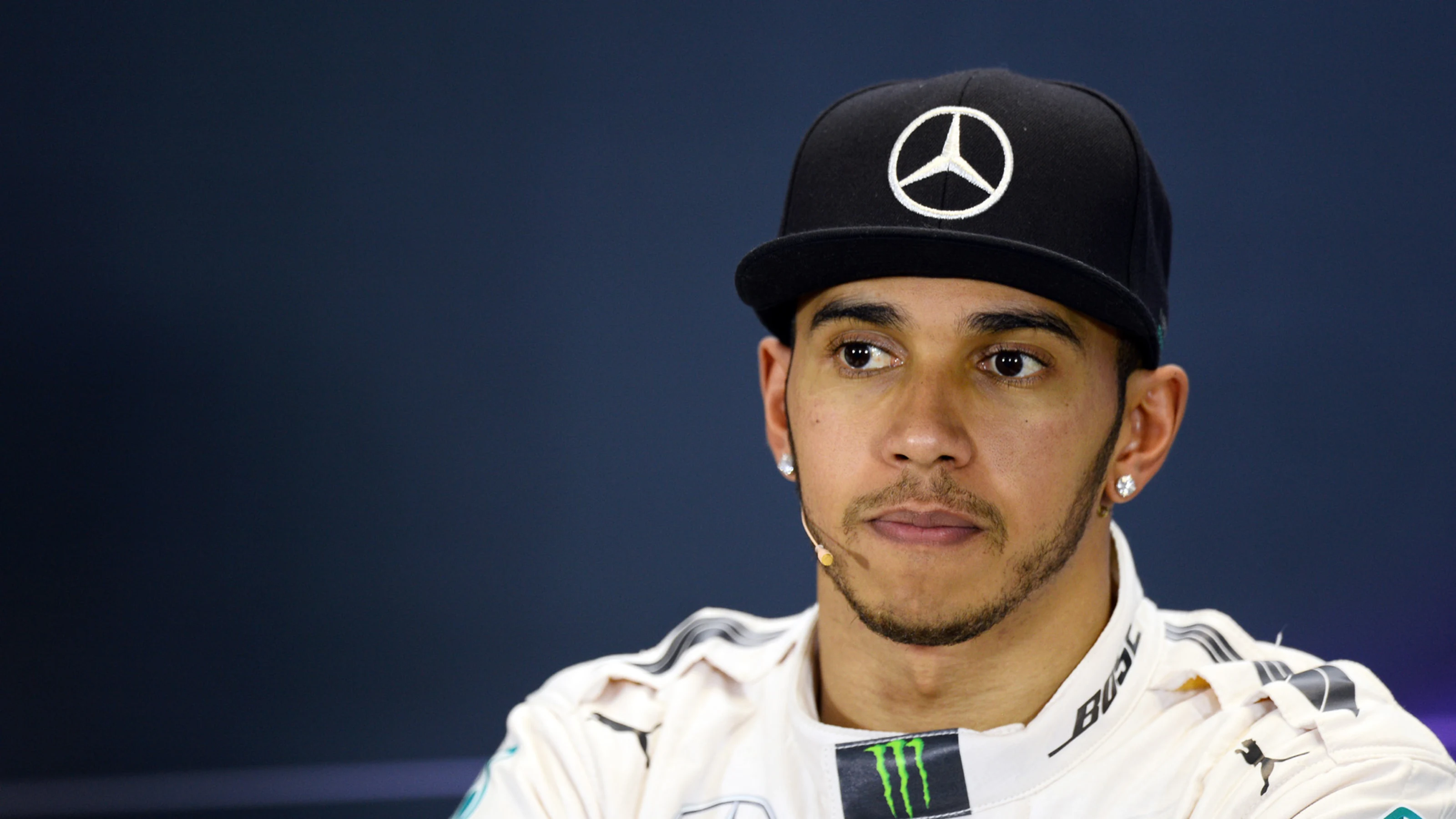 Pole sitter Lewis Hamilton (GBR) Mercedes AMG F1 in the Press Conference at Formula One World