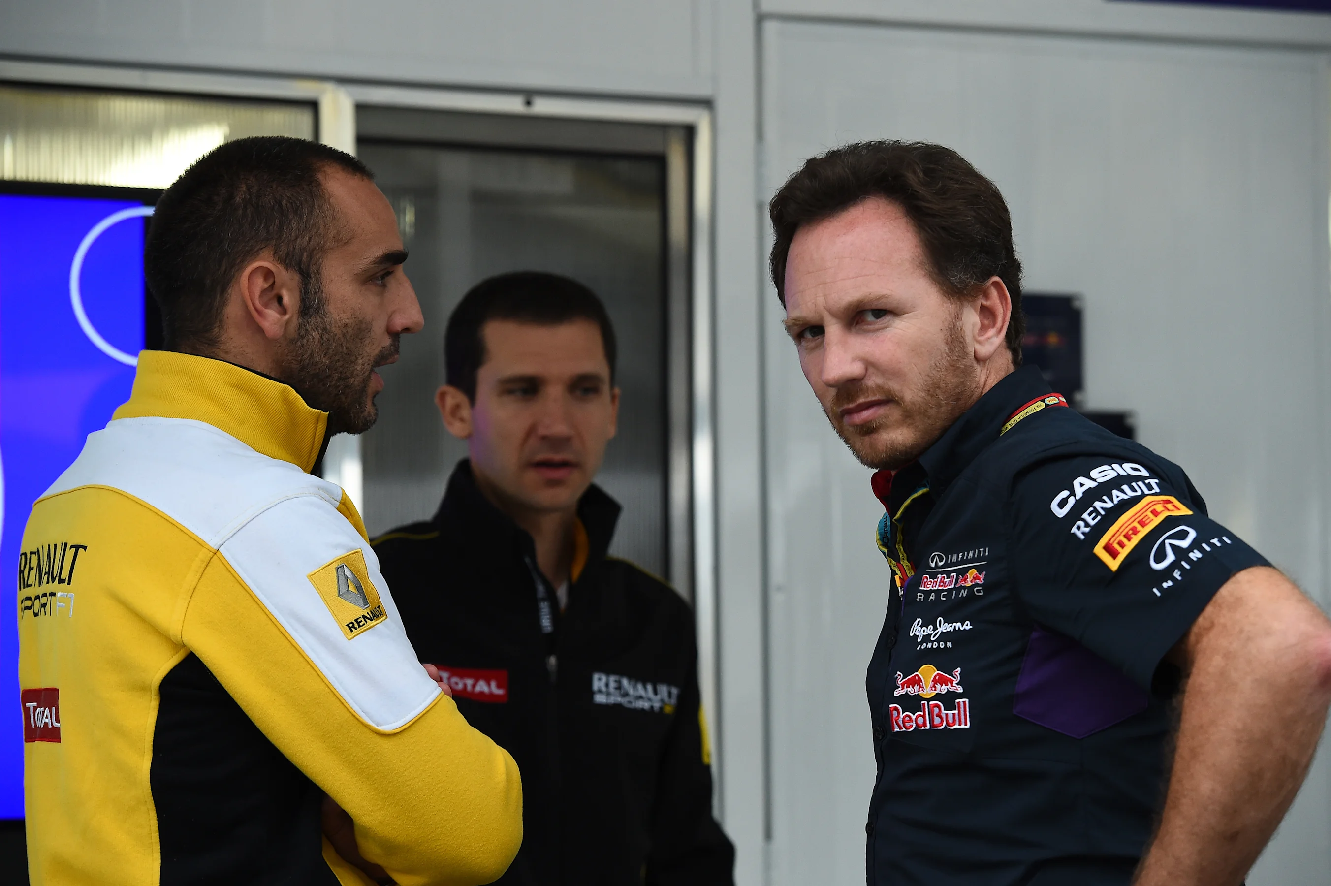 (L to R): Cyril Abiteboul (FRA) Renault Sport; Remi Taffin (FRA) Head of Renault Sport F1 Track