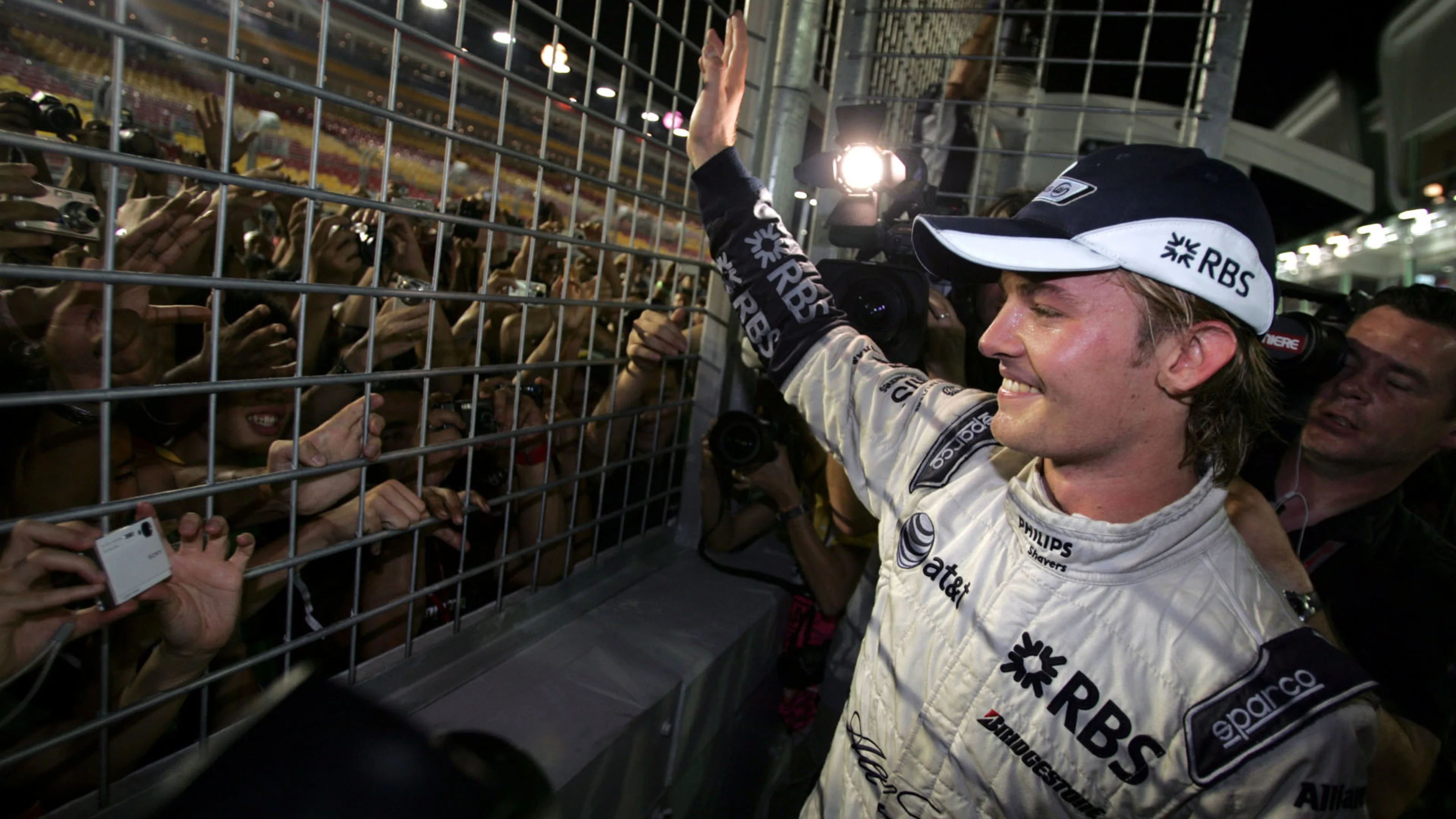 Nico Rosberg (GER) Williams celebrates his podium with the fans. Formula One World Championship,