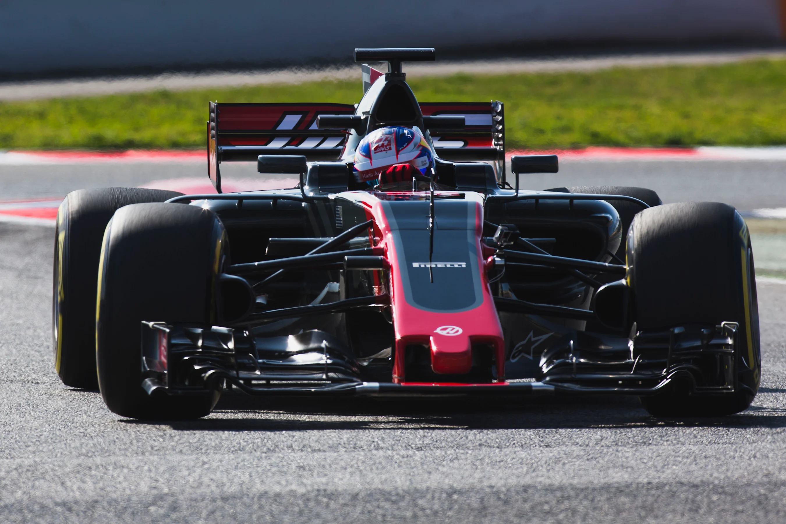 VF17 on track