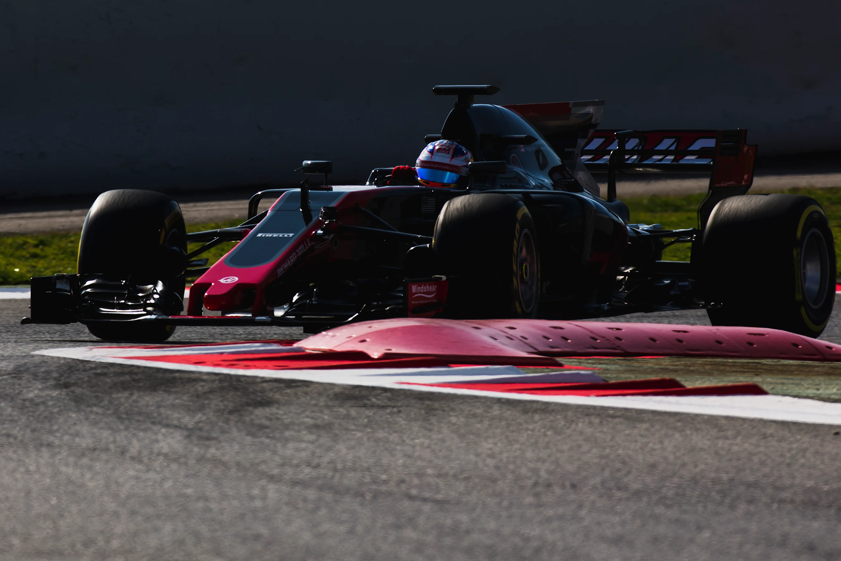 VF17 on track