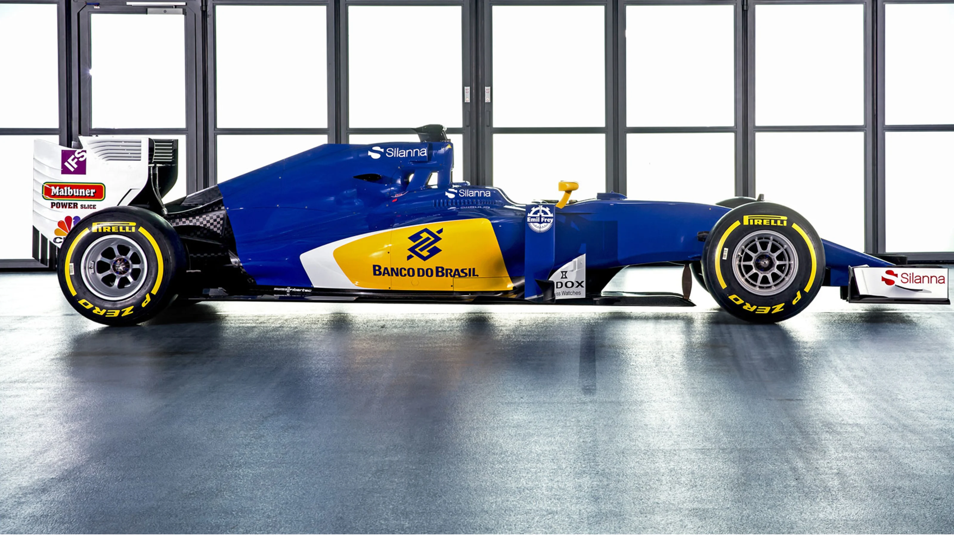SauberC35-Ferrari_Side_.jpg