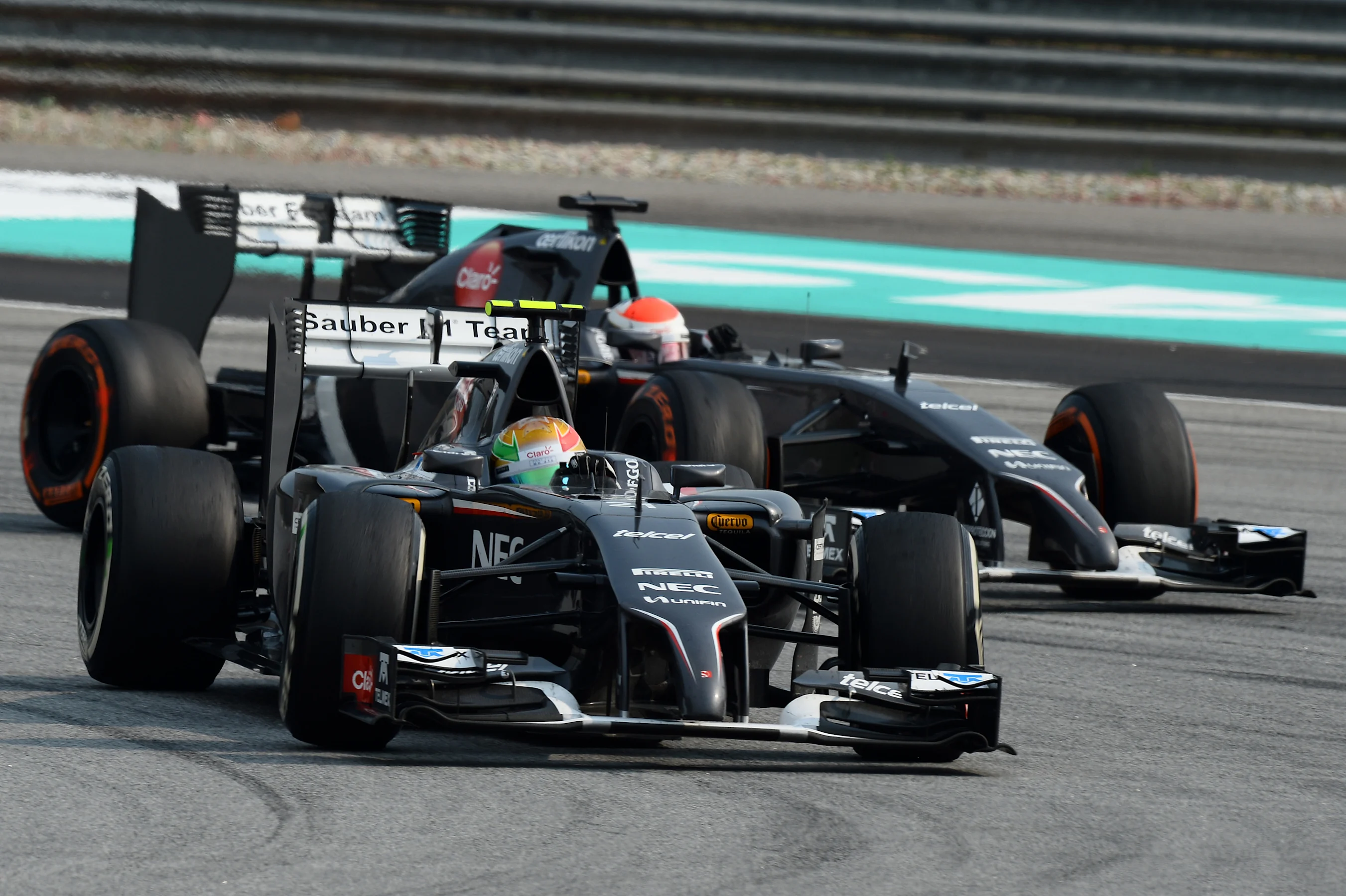 Esteban Gutierrez (MEX) Sauber C33 leads Adrian Sutil (GER) Sauber C33. Formula One World