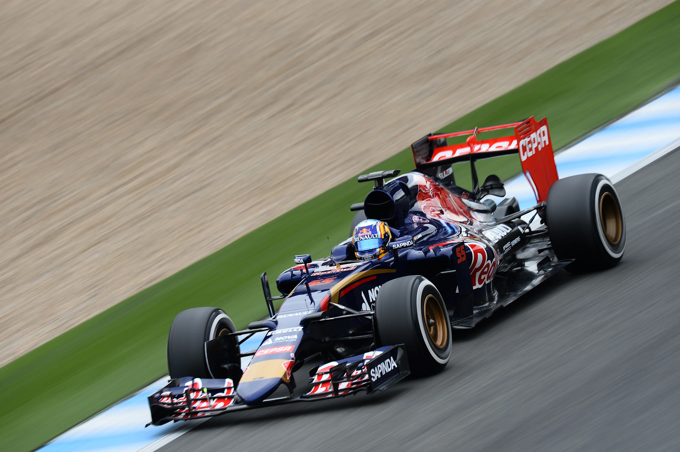 Carlos Sainz jr (ESP) Scuderia Toro Rosso STR10 at Formula One Testing, Day Three, Jerez, Spain, 3
