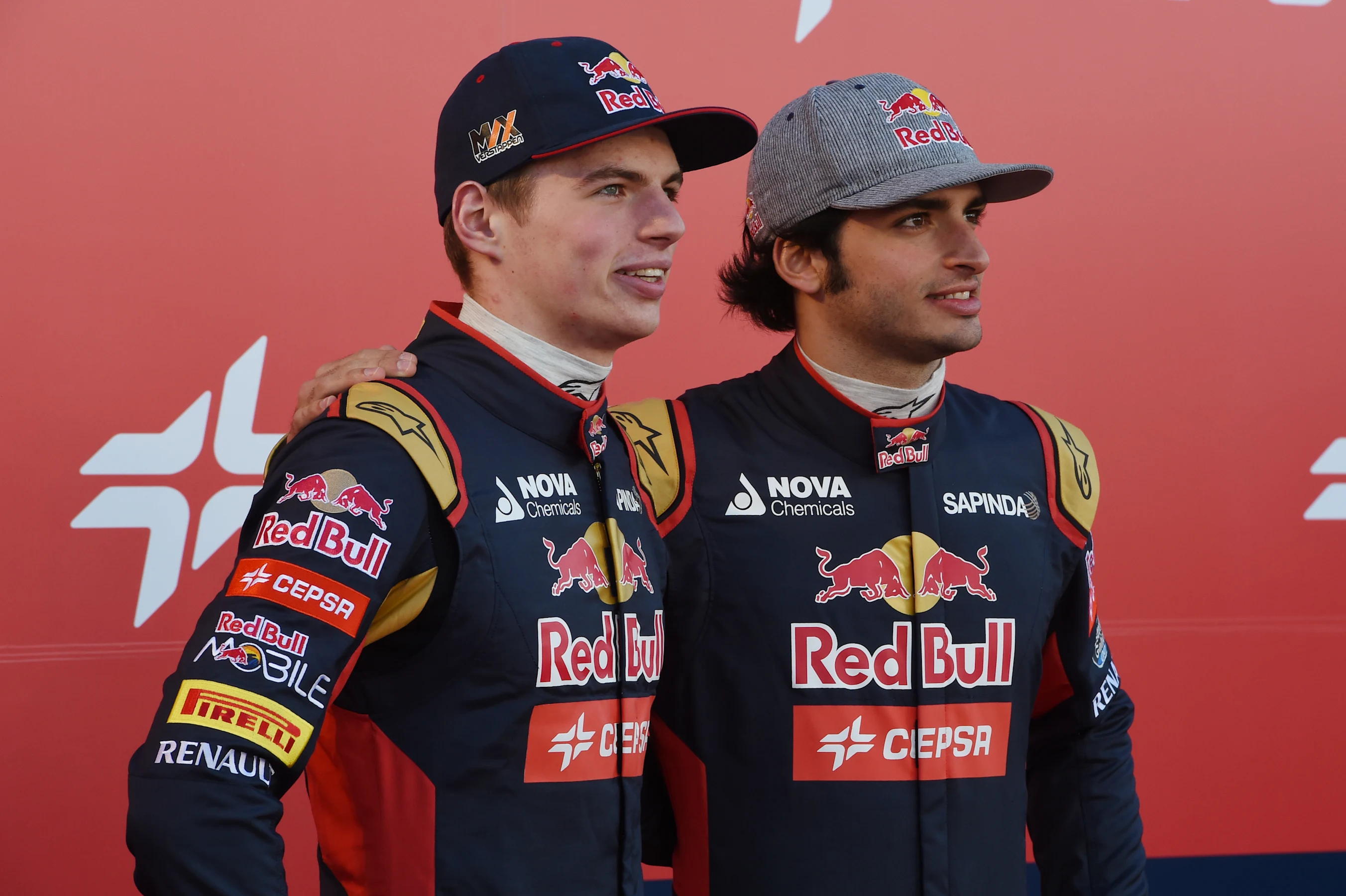 Carlos Sainz jr (ESP) Scuderia Toro Rosso STR10 and Max Verstappen (NDL) Scuderia Toro Rosso STR10