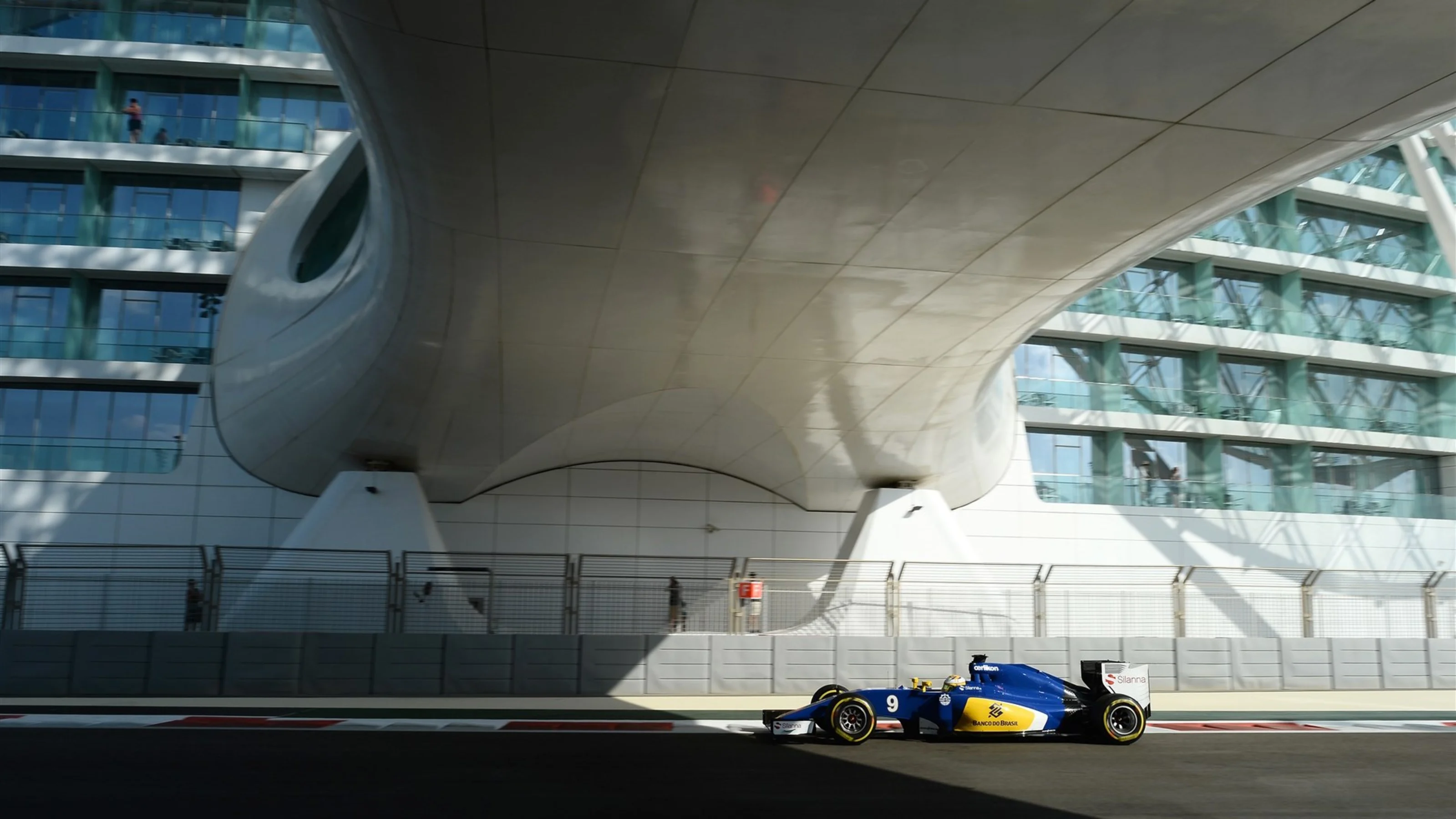 Marcus Ericsson (SWE) Sauber C34 at Formula One World Championship, Rd19, Abu Dhabi Grand Prix,