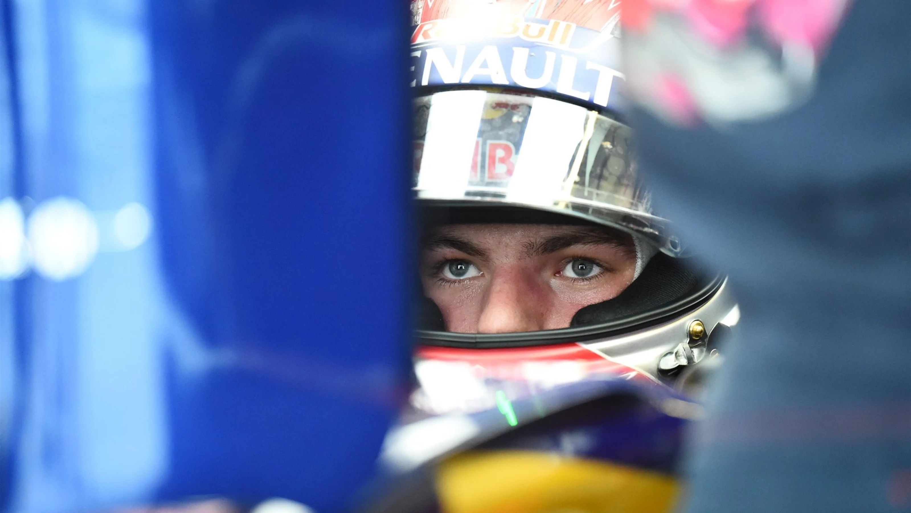 Max Verstappen (NDL) Scuderia Toro Rosso STR10 at Formula One World Championship, Rd19, Abu Dhabi