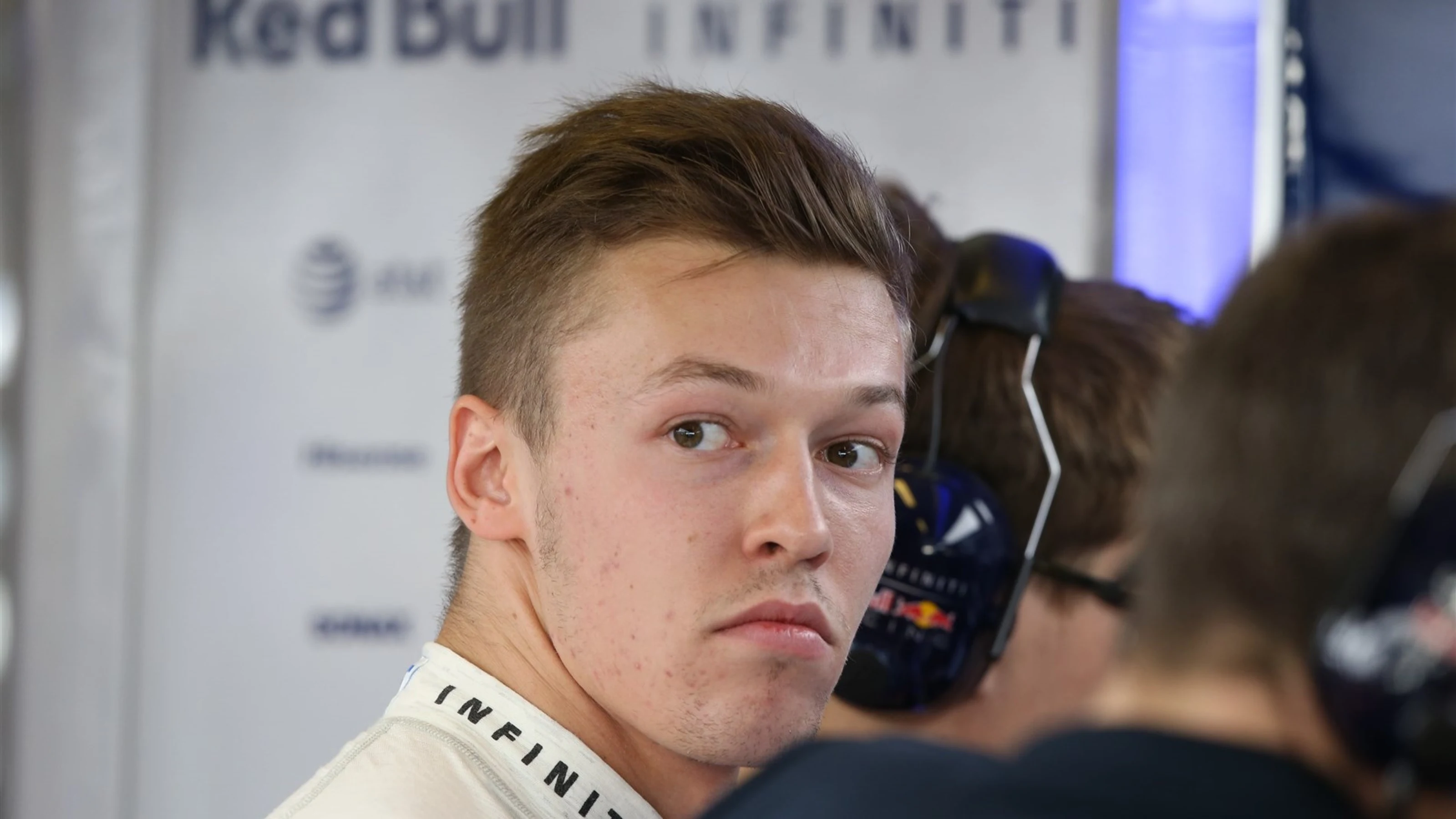 Daniil Kyvat (RUS) Red Bull Racing at Formula One World Championship, Rd19, Abu Dhabi Grand Prix,