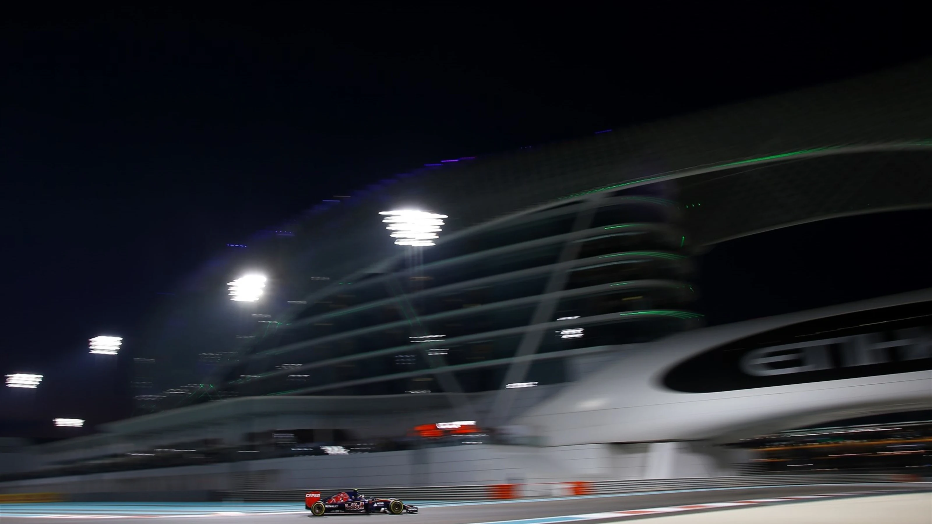 Carlos Sainz jr (ESP) Scuderia Toro Rosso STR10 at Formula One World Championship, Rd19, Abu Dhabi