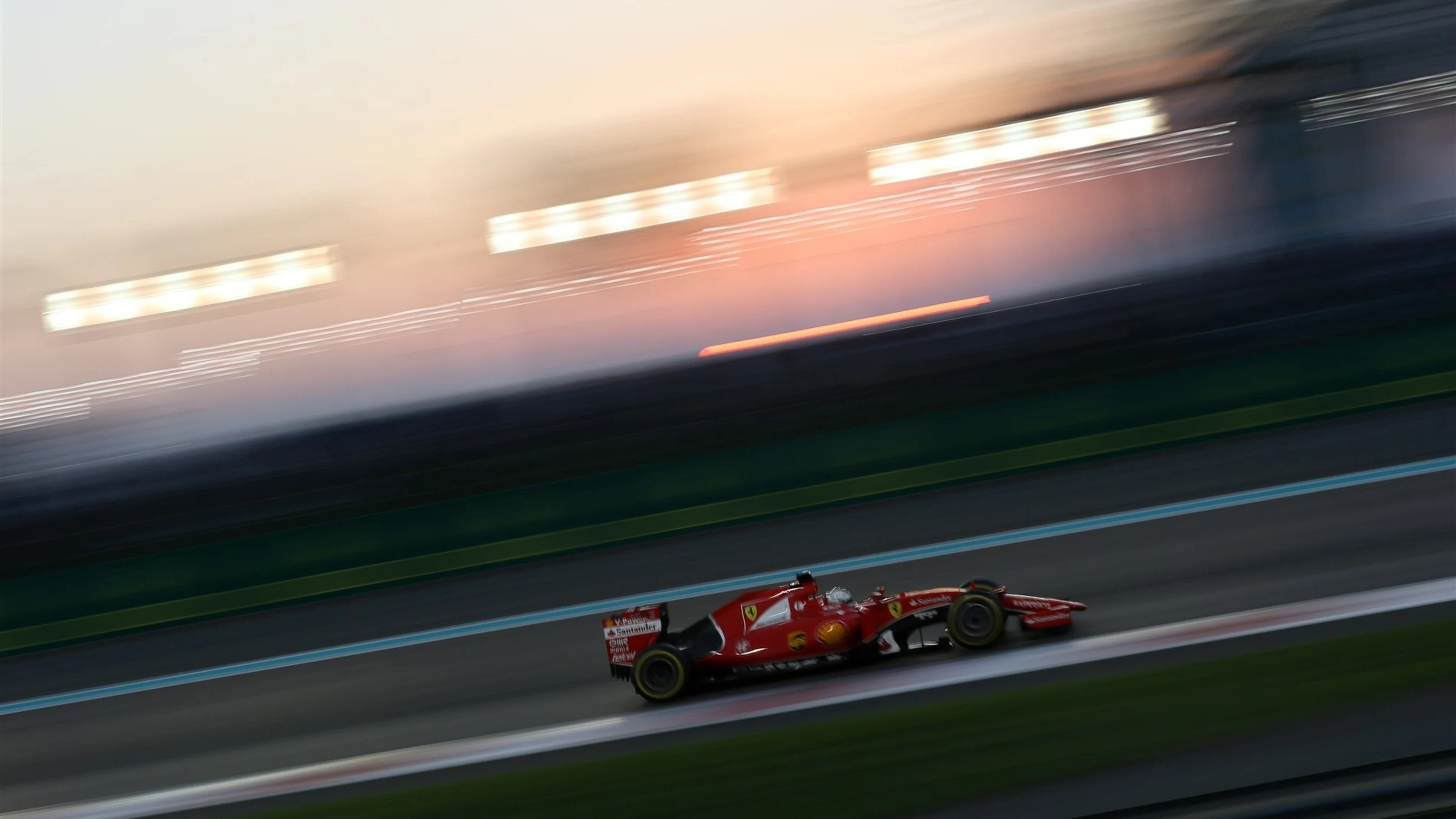 Sebastian Vettel (GER) Ferrari SF15-T at Formula One World Championship, Rd19, Abu Dhabi Grand