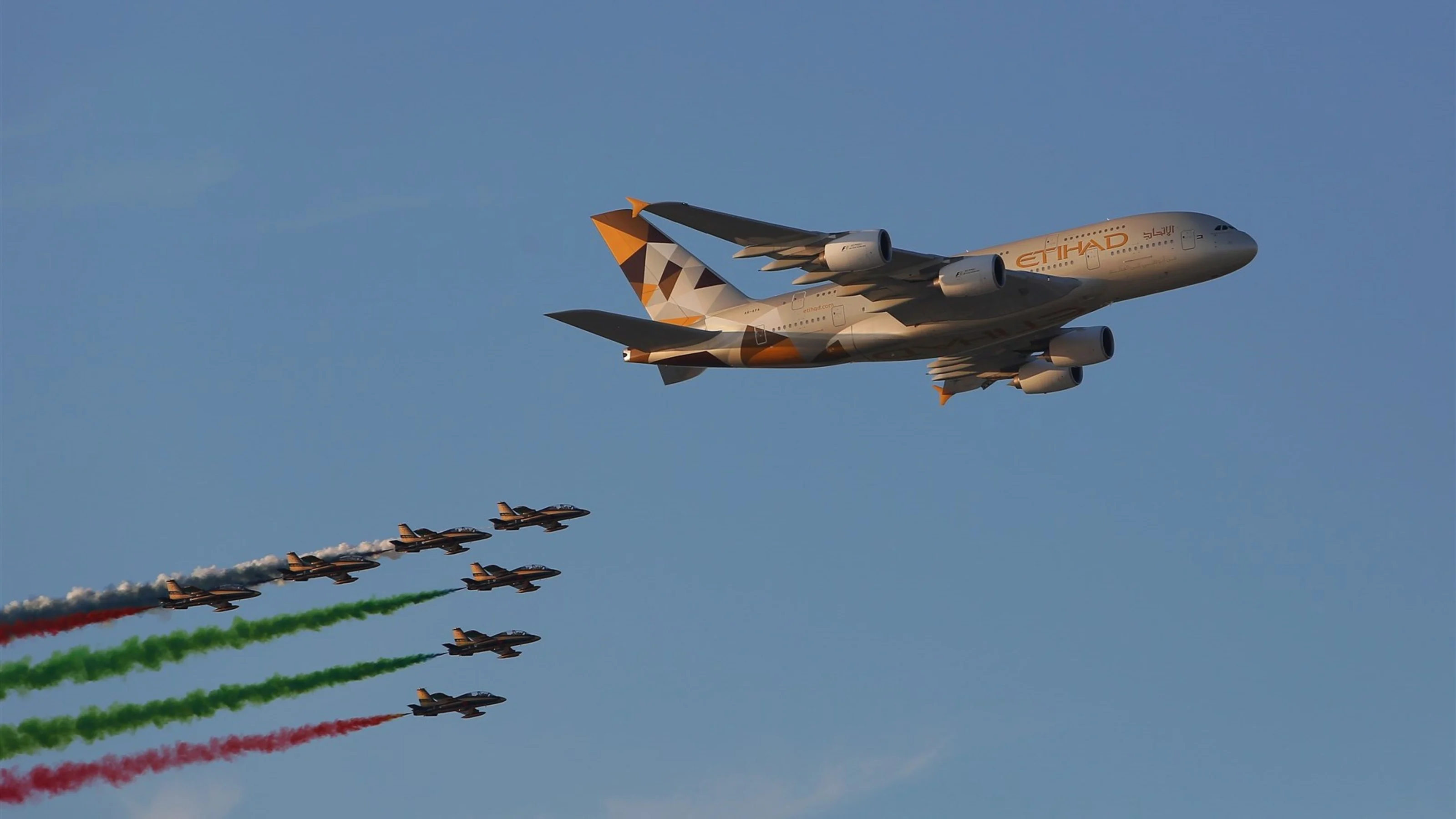 Flypast at Formula One World Championship, Rd19, Abu Dhabi Grand Prix, Race, Yas Marina Circuit,