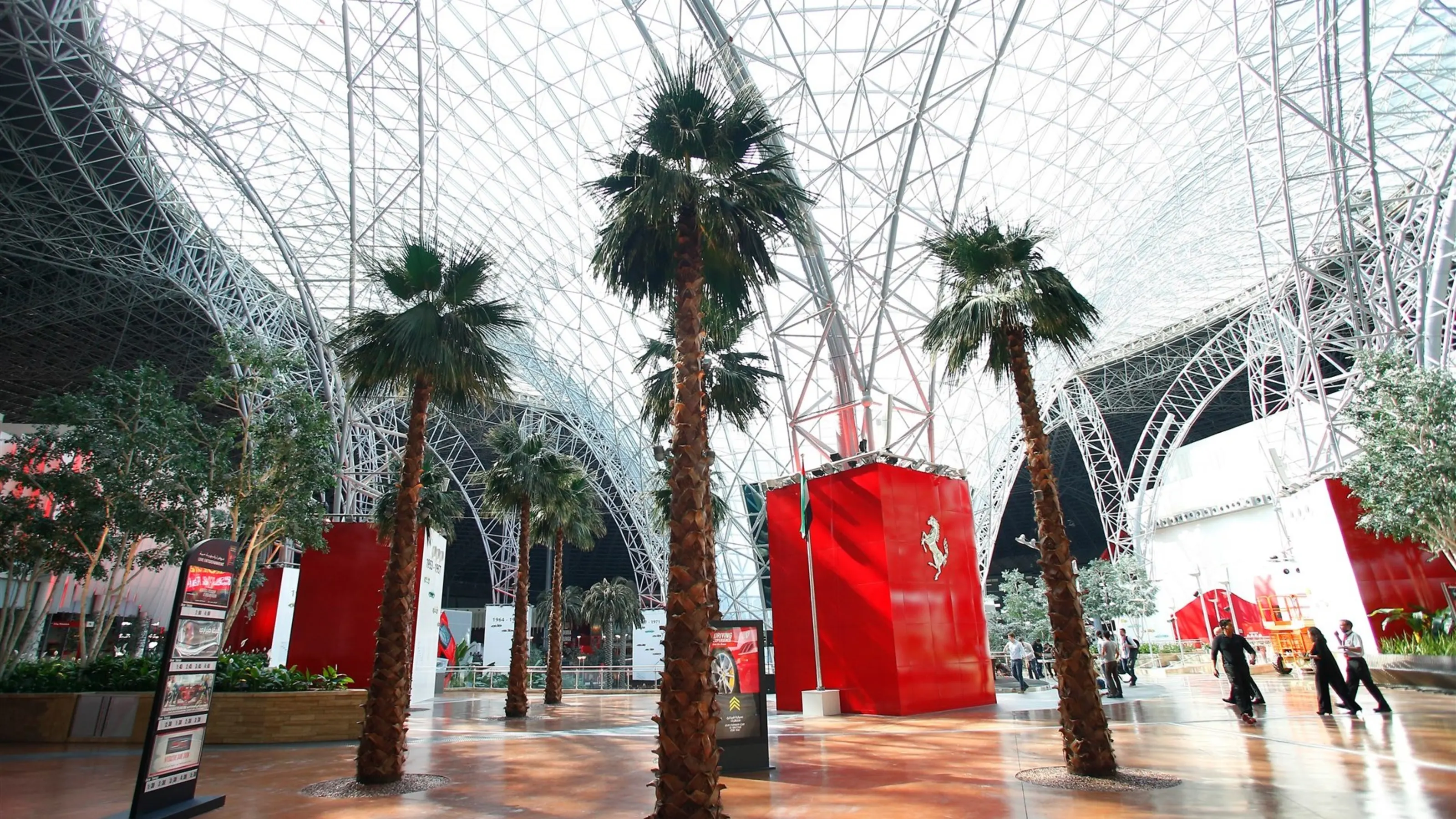 Ferrari World at Formula One World Championship, Rd19, Abu Dhabi Grand Prix, Preparations, Yas