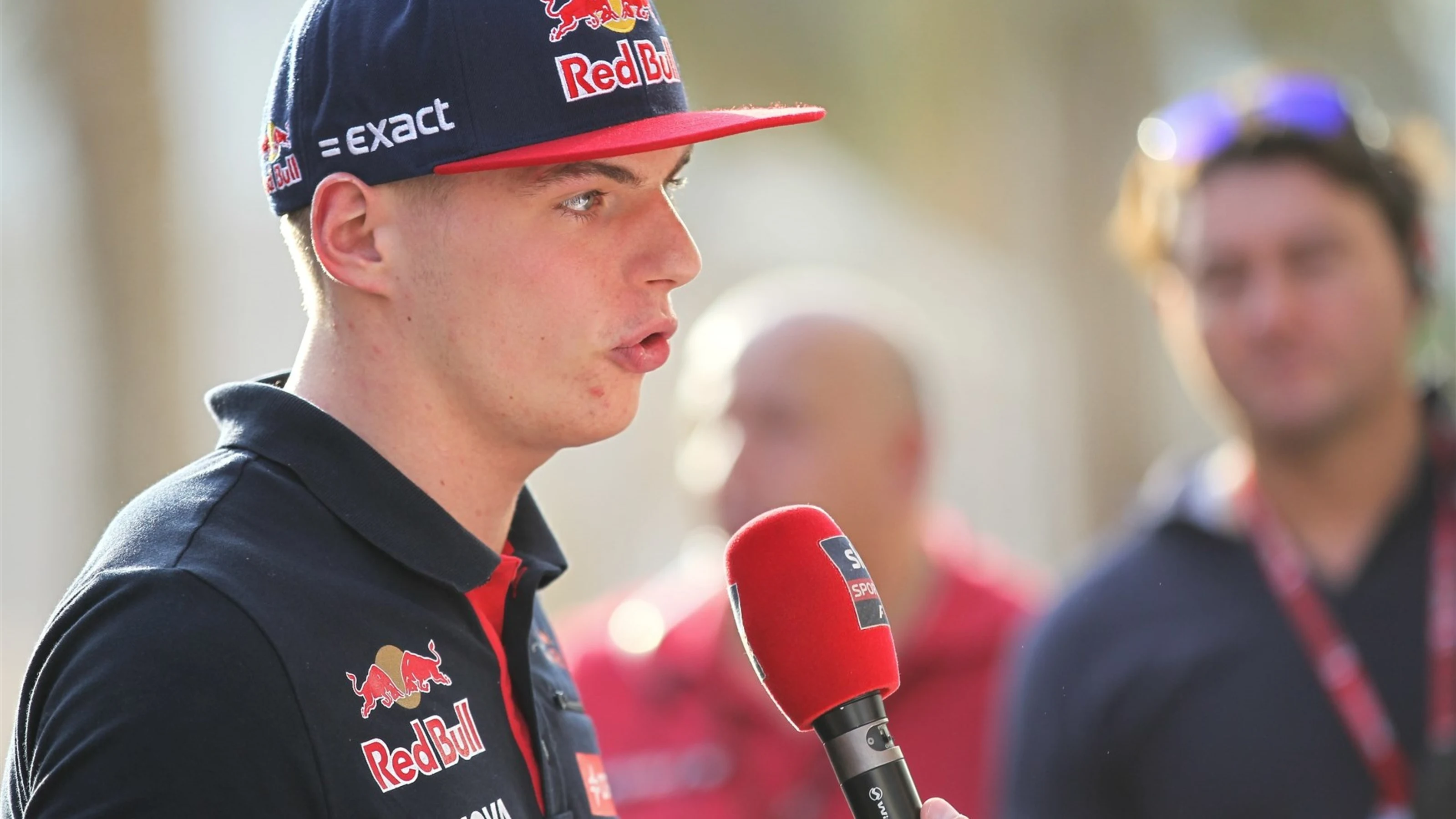 Max Verstappen (NDL) Scuderia Toro Rosso at Formula One World Championship, Rd19, Abu Dhabi Grand