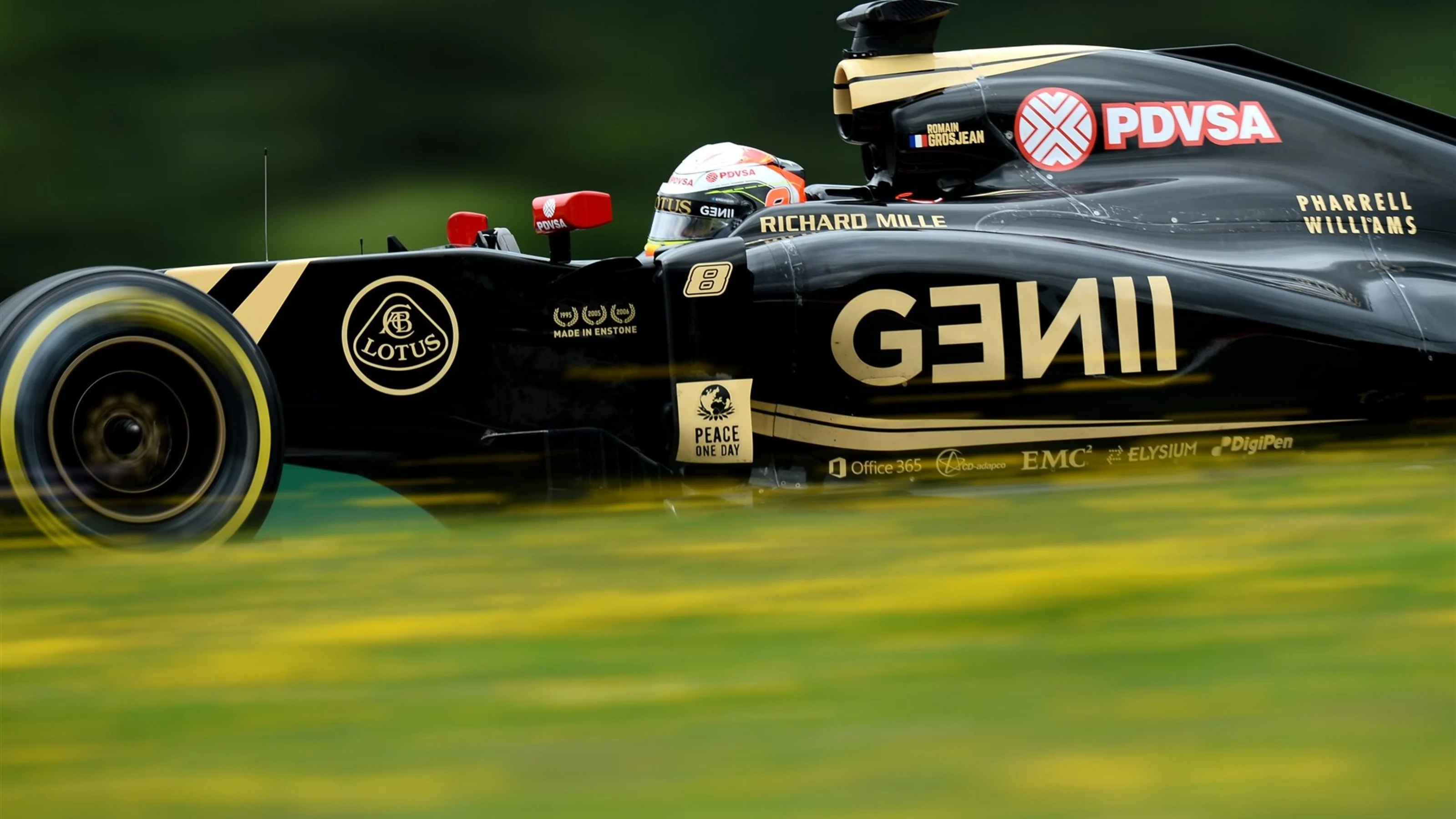 Romain Grosjean (FRA) Lotus E23 Hybrid at Formula One World Championship, Rd8, Austrian Grand Prix,