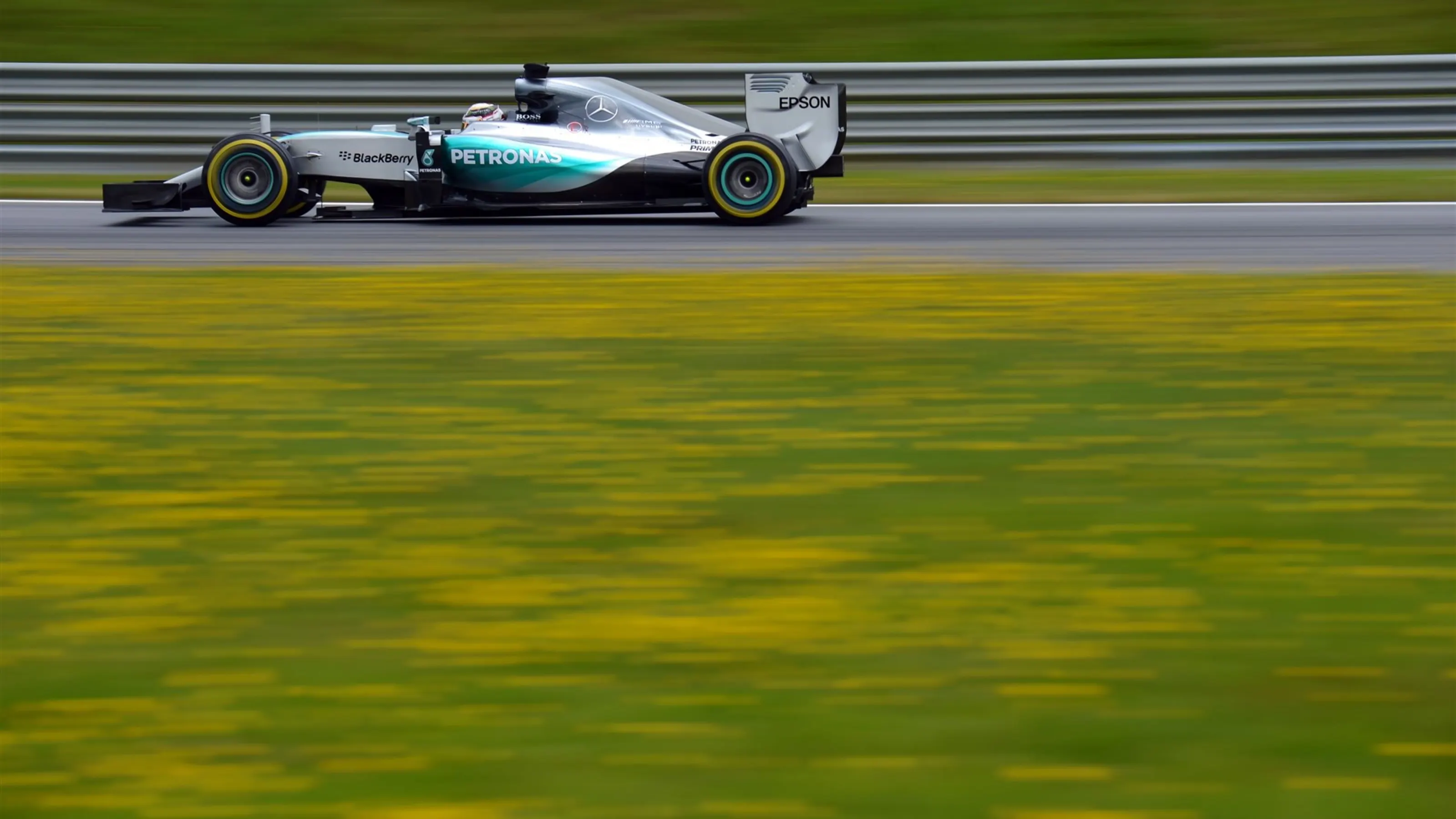 Lewis Hamilton (GBR) Mercedes AMG F1 W06 at Formula One World Championship, Rd8, Austrian Grand
